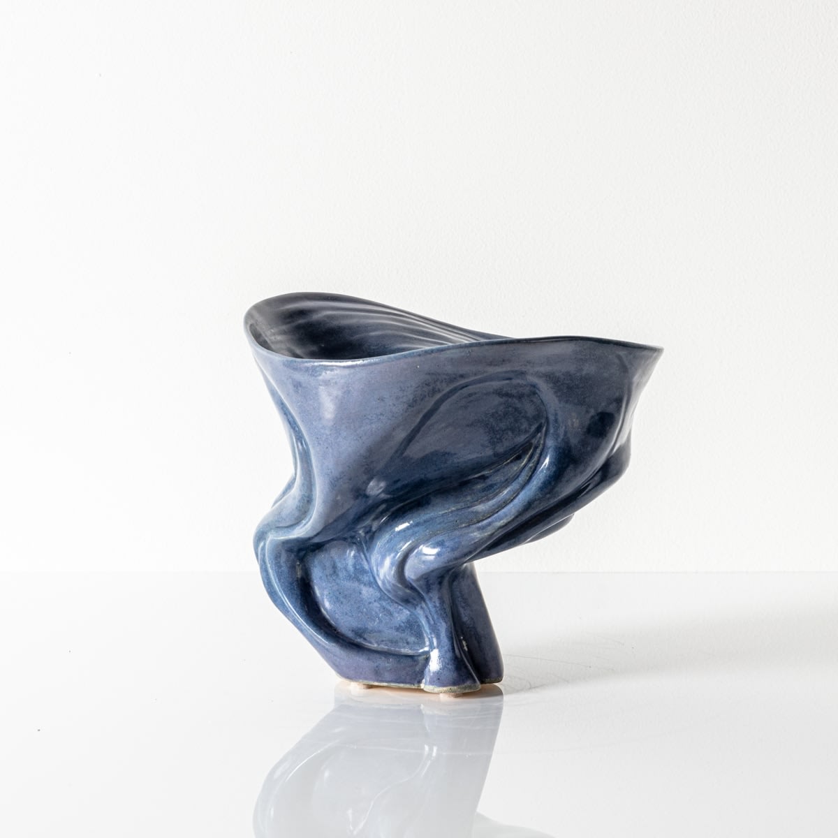 R. A. Pesce, Elemental Vessel n. 11