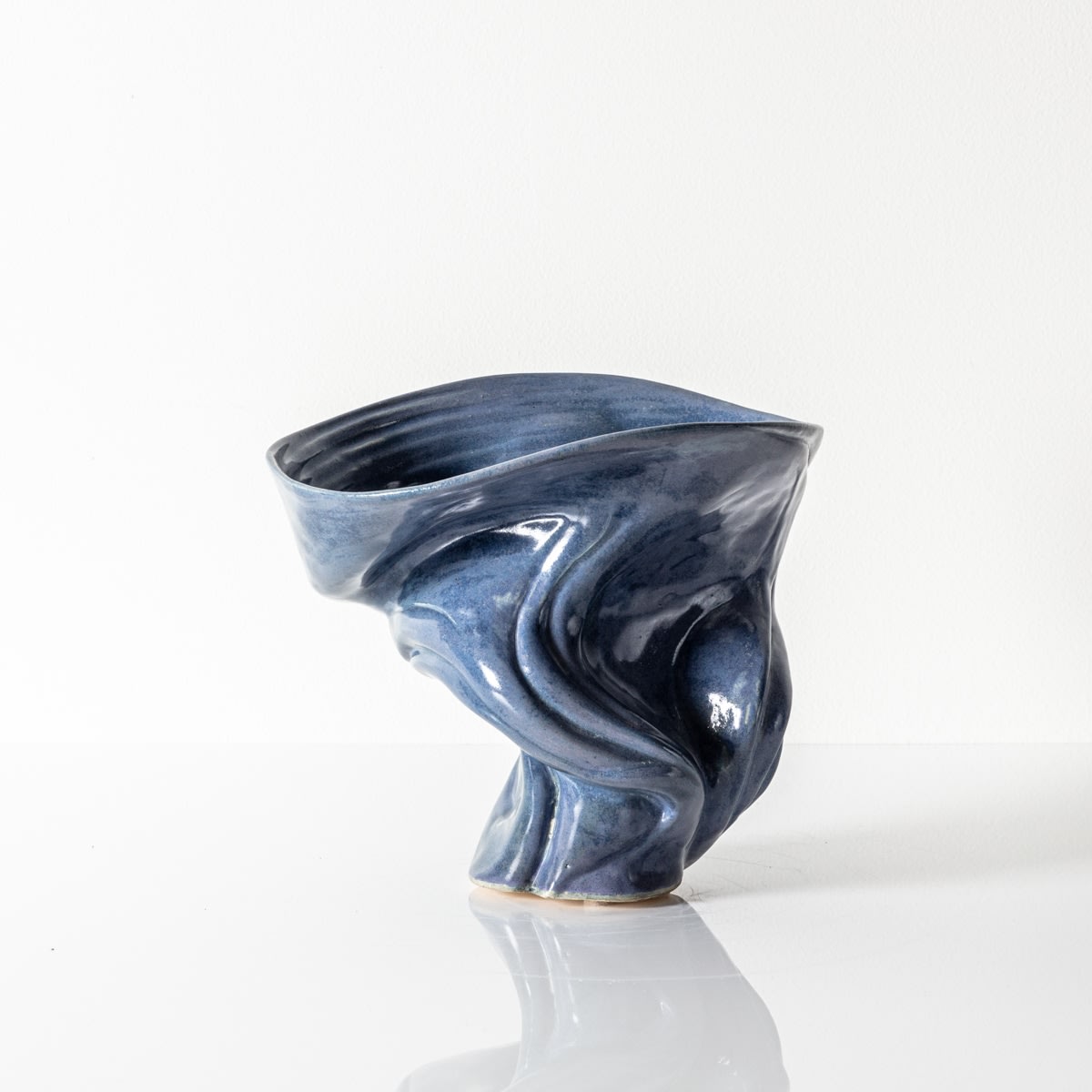 R. A. Pesce, Elemental Vessel n. 11