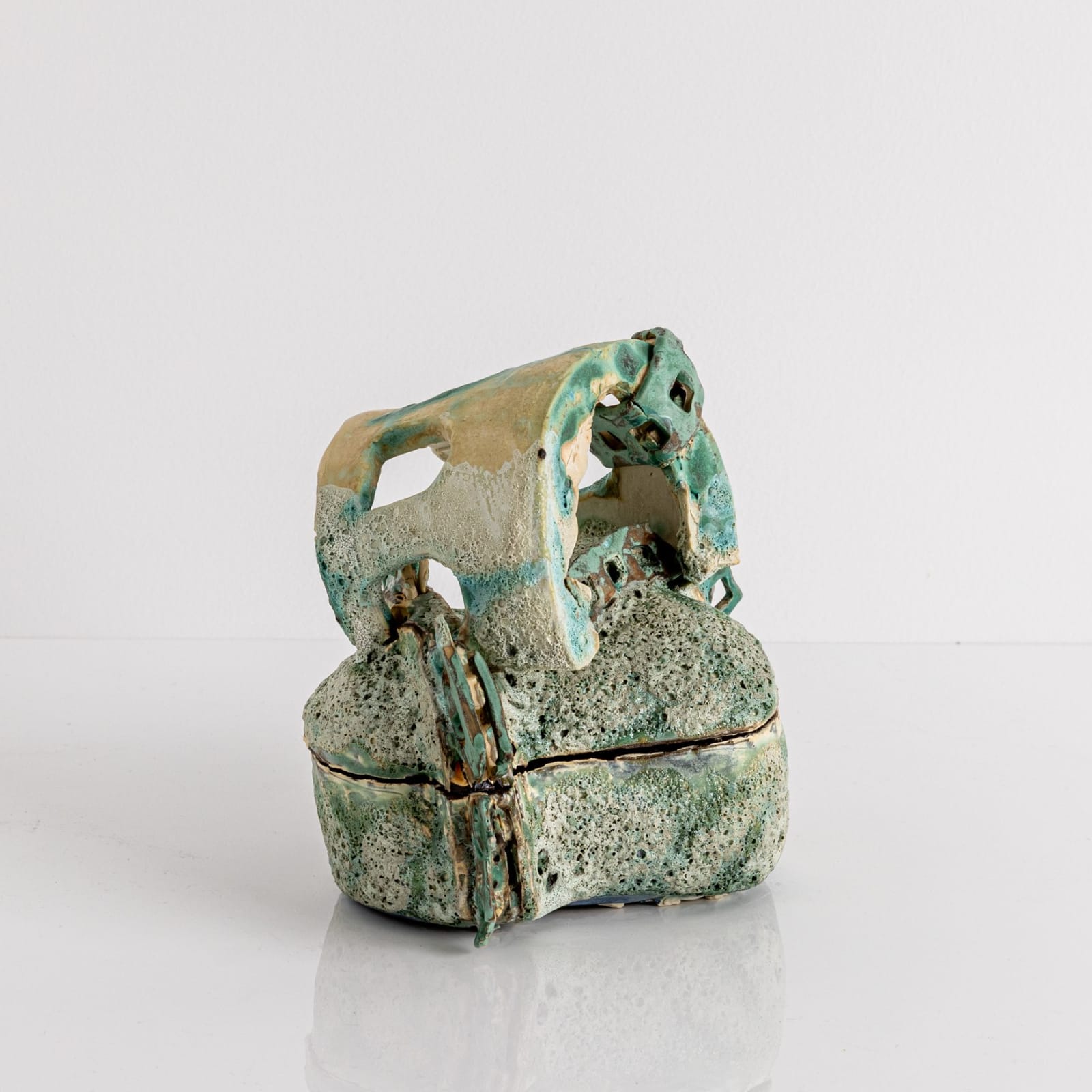 Ani Kasten, Oribital Lidded Vessel