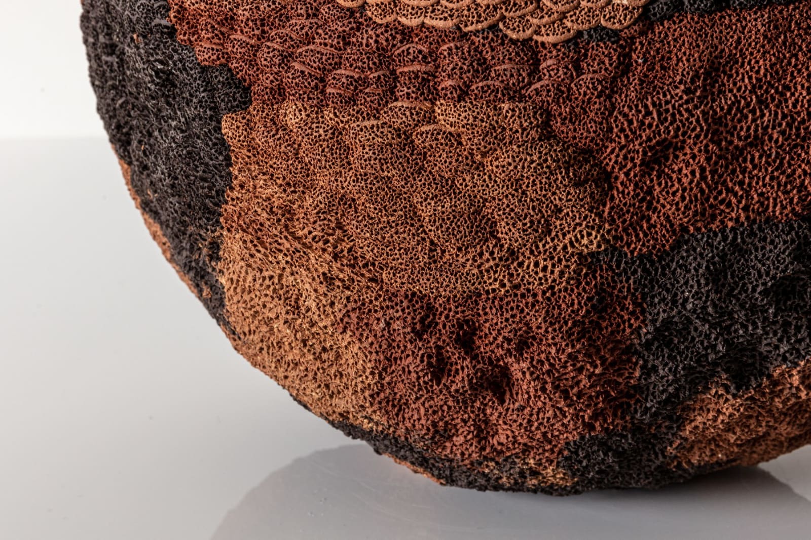 Nathalie Doyen, Red & Anthracite