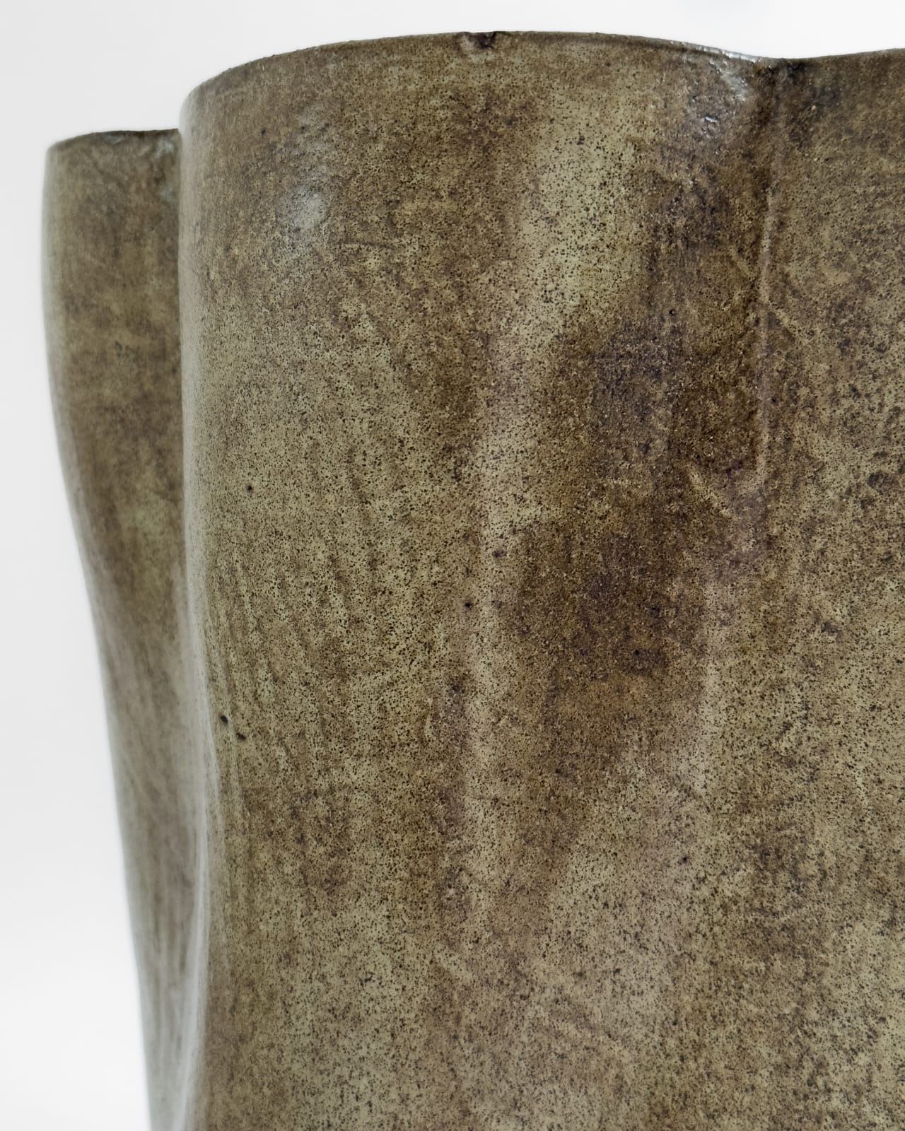 Natalia Engelhardt, Side Table n. 569