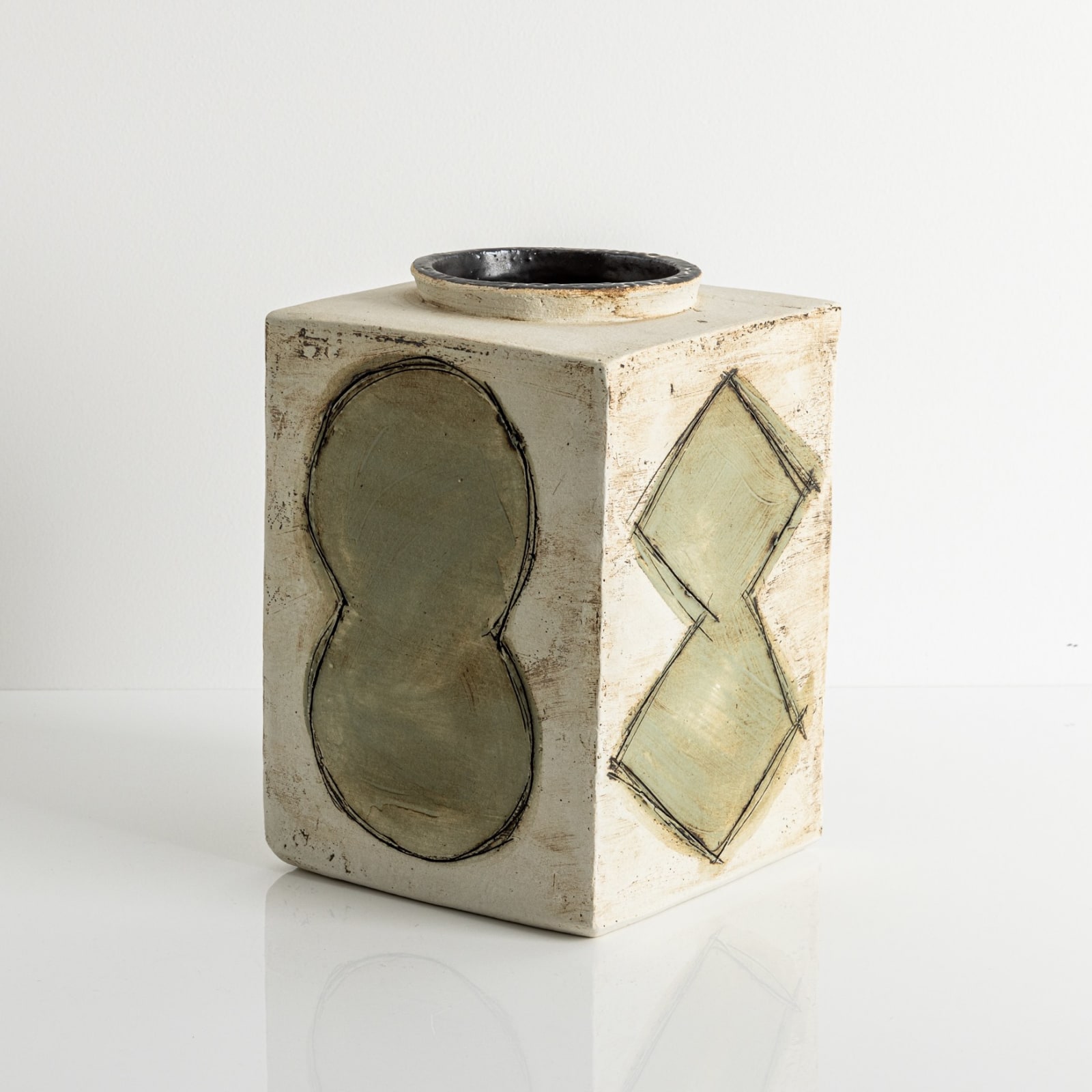 Christopher Maschinot, Sage Green Vessel