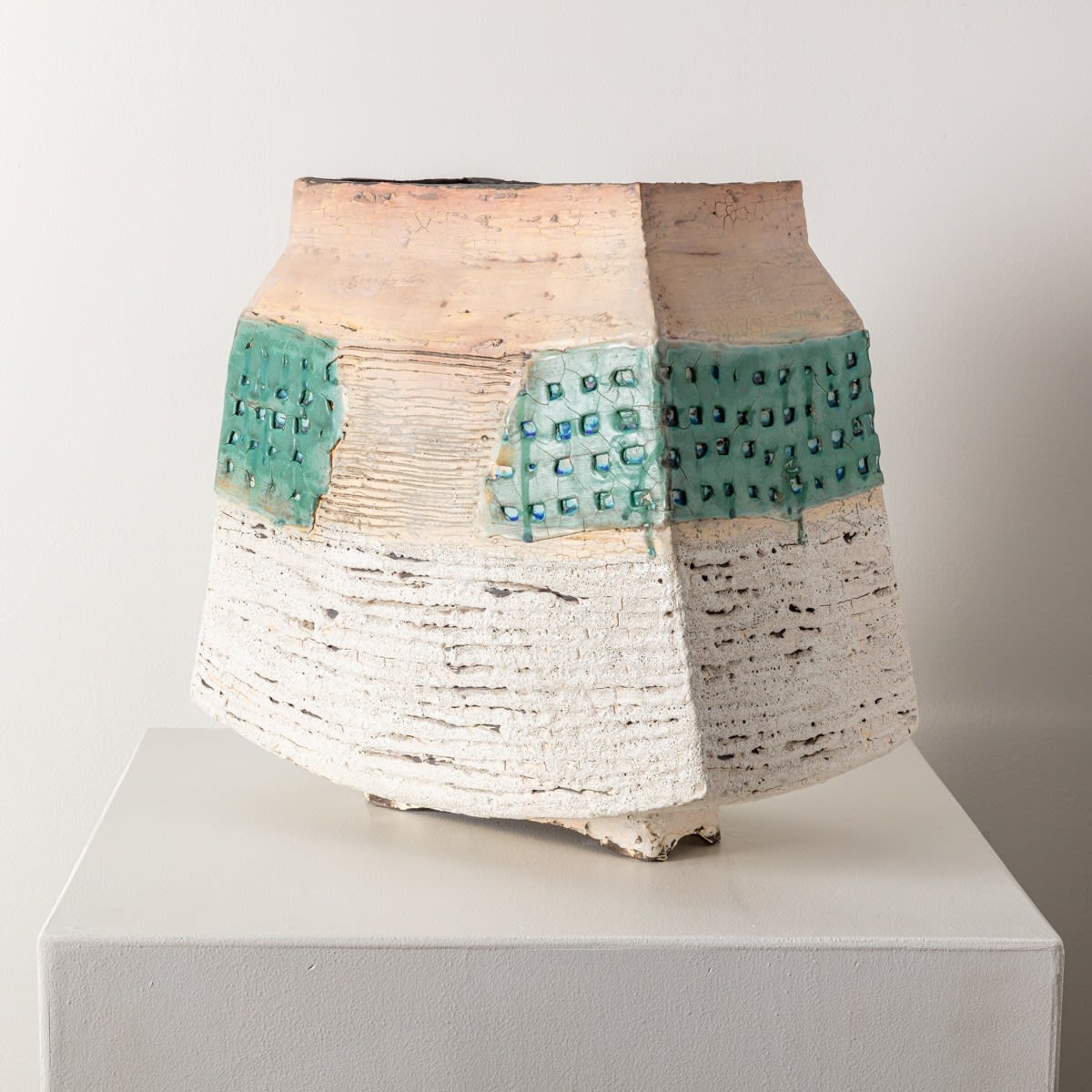 Ani Kasten, Large Box Vessel with Green Lattice