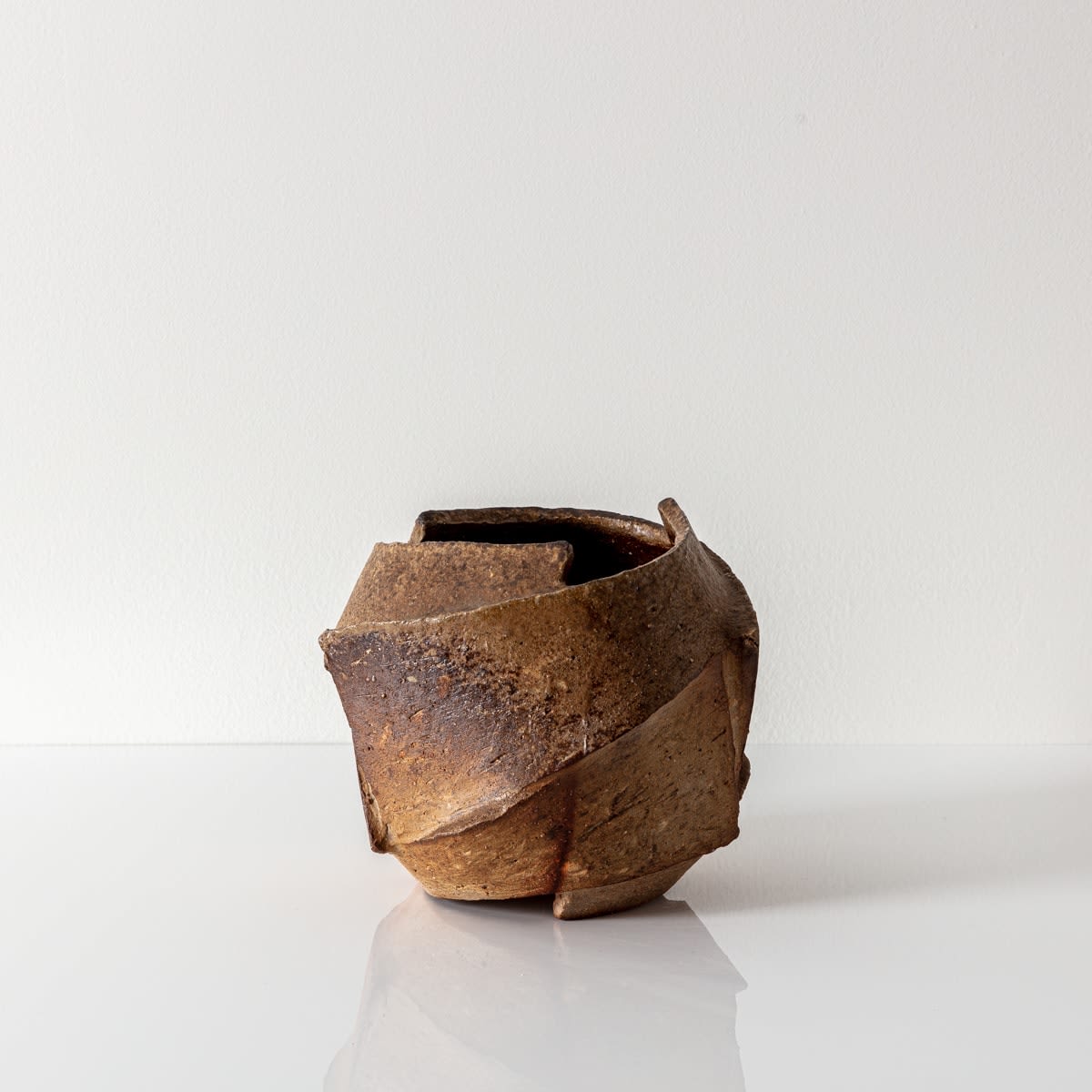 Hiroshi Toyofuku, Bizen Ware Vessel n. 2