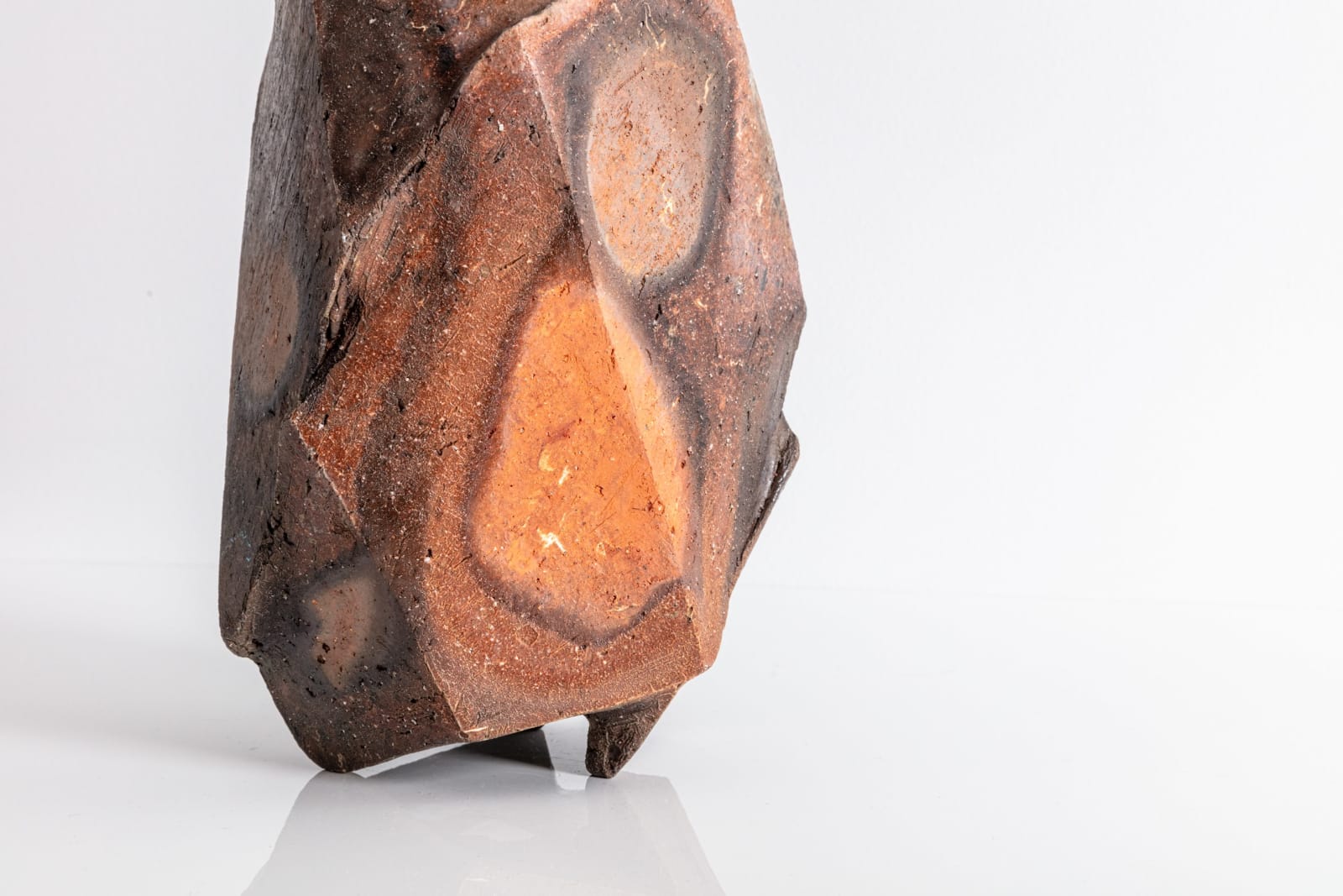 Hiroshi Toyofuku, Bizen Ware Vessel n. 12