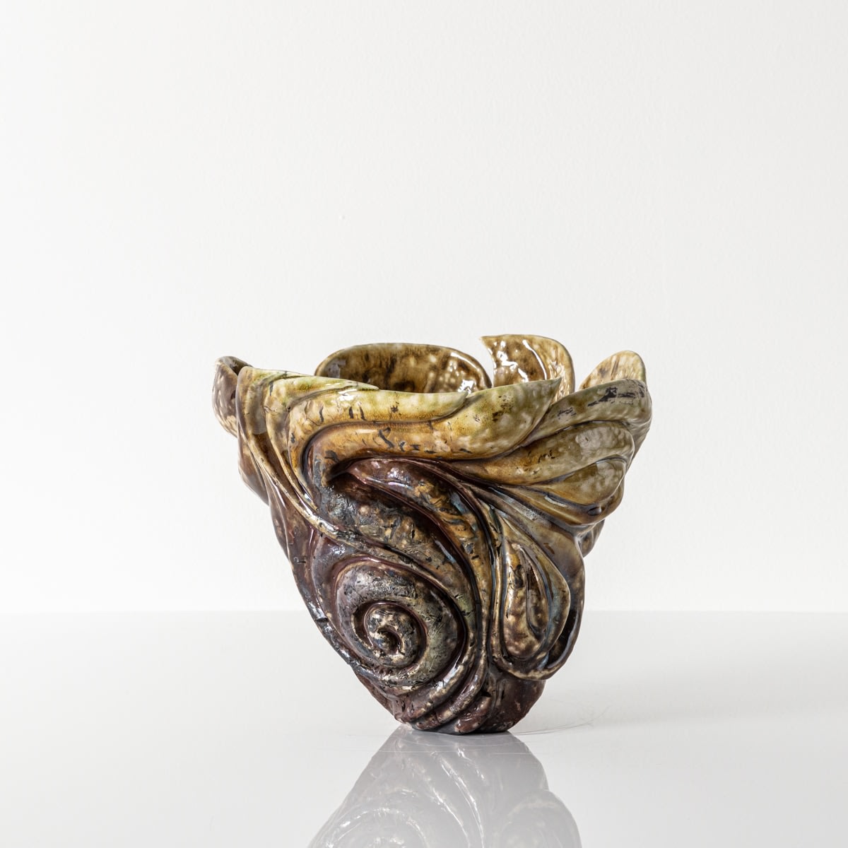 R. A. Pesce, Elemental Vessel n. 17