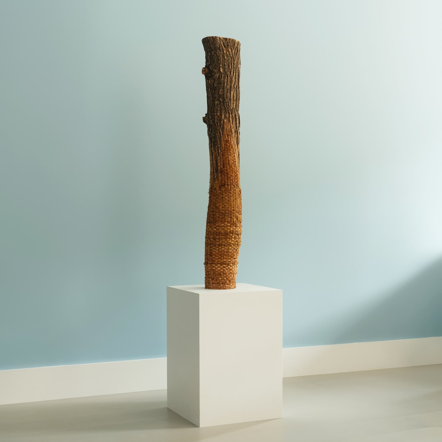 Katie Grove, Menhir I