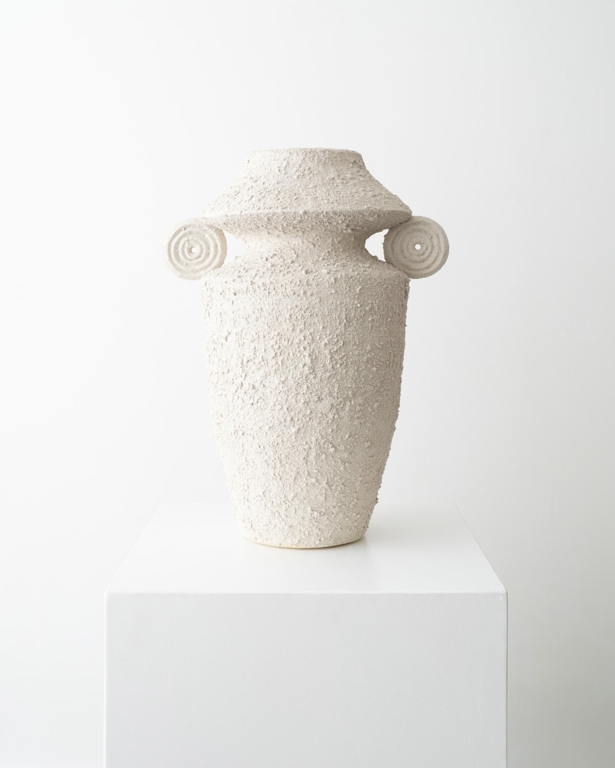 Christopher Maschinot, Textured Vessel