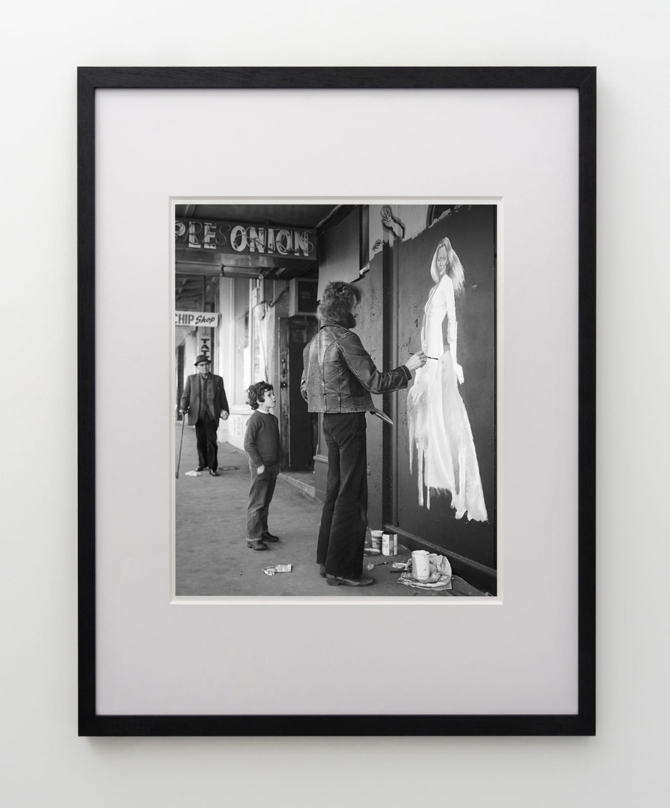 Ans Westra, Repainting the exterior of the Purple Onion striptease club after a fire, Vivian Street, Wellington, 1974