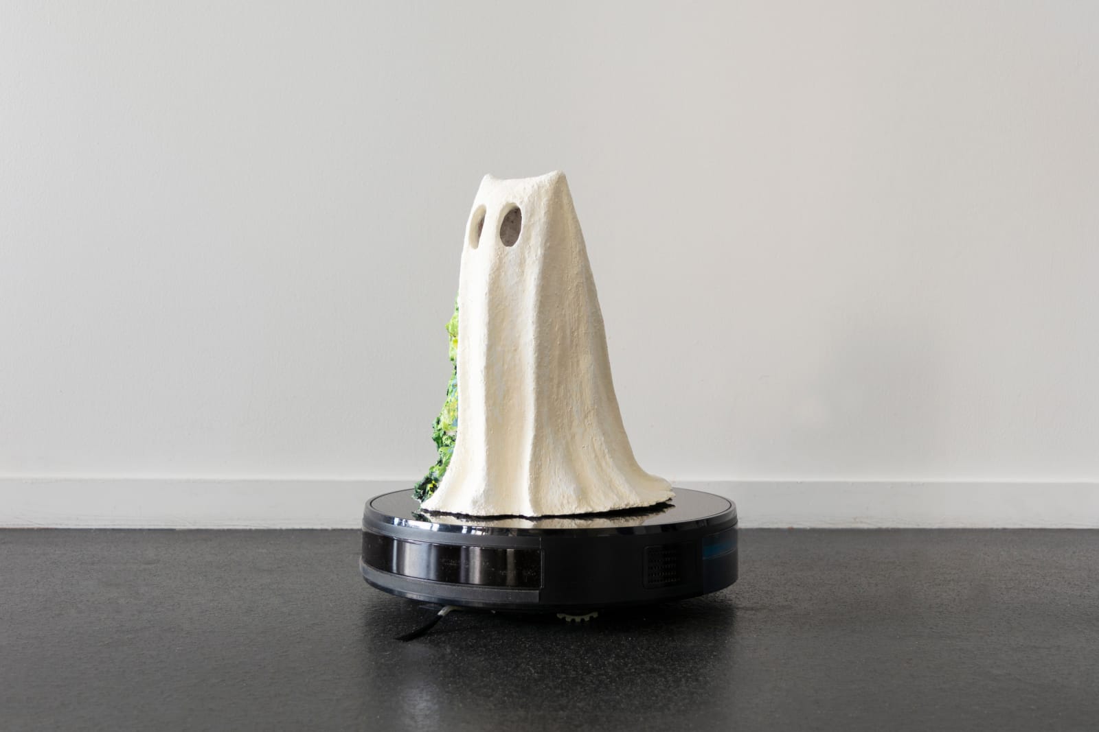 Angela Singer, Fall Comes Down, 2024