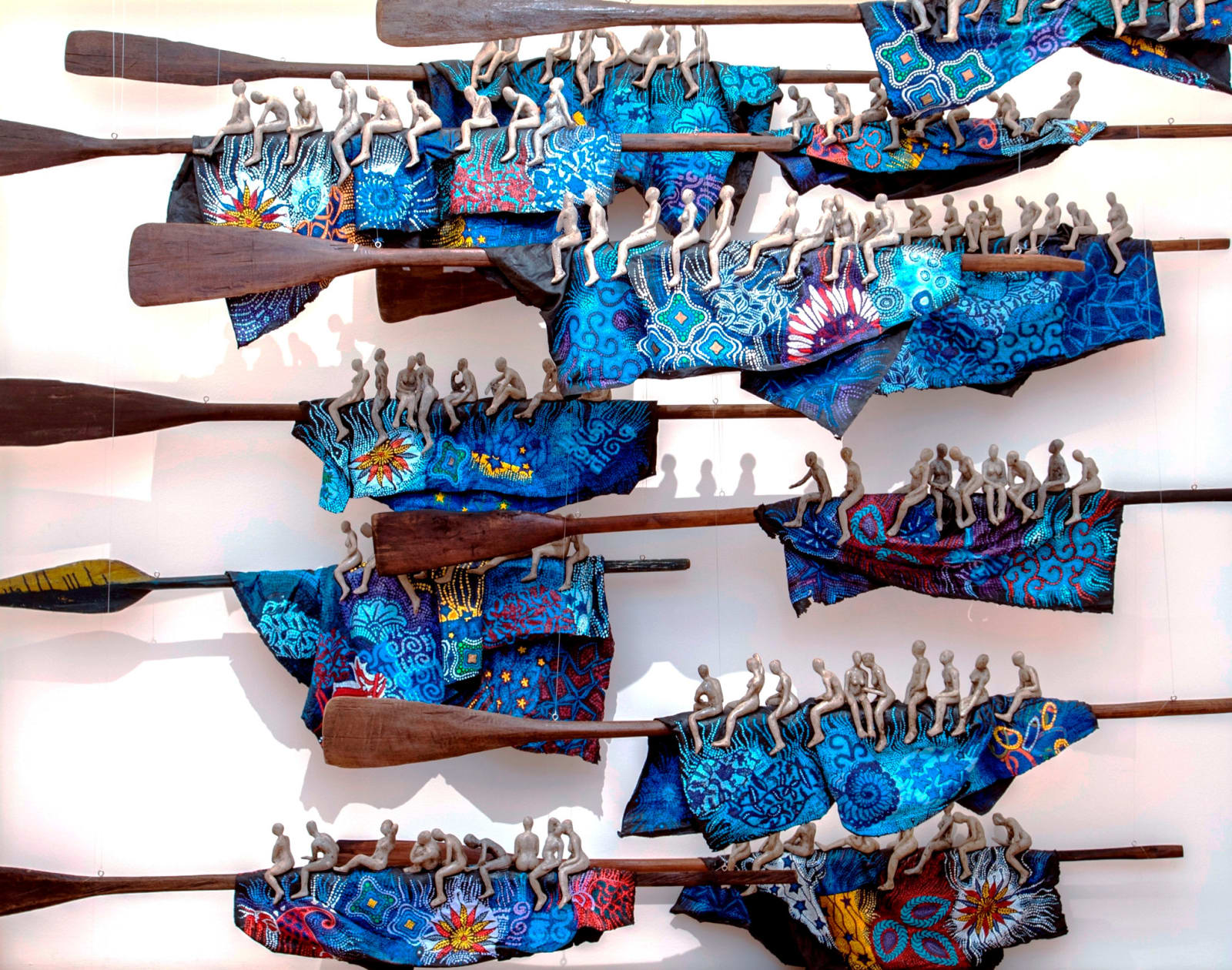 Péju Alatise, Bluer on the other side (The problem with immigration) 6oars, 2018