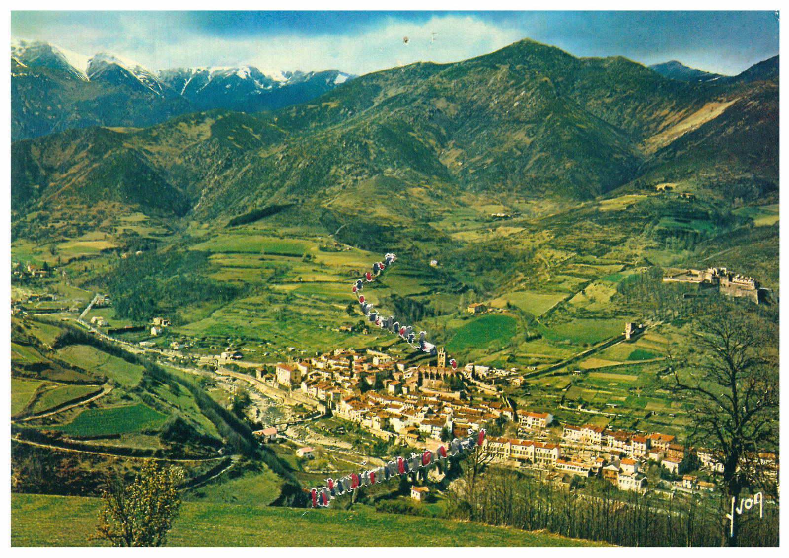 Aya Haidar, #1 Wish You Were Here Series, Postcard Collection 8, 2016