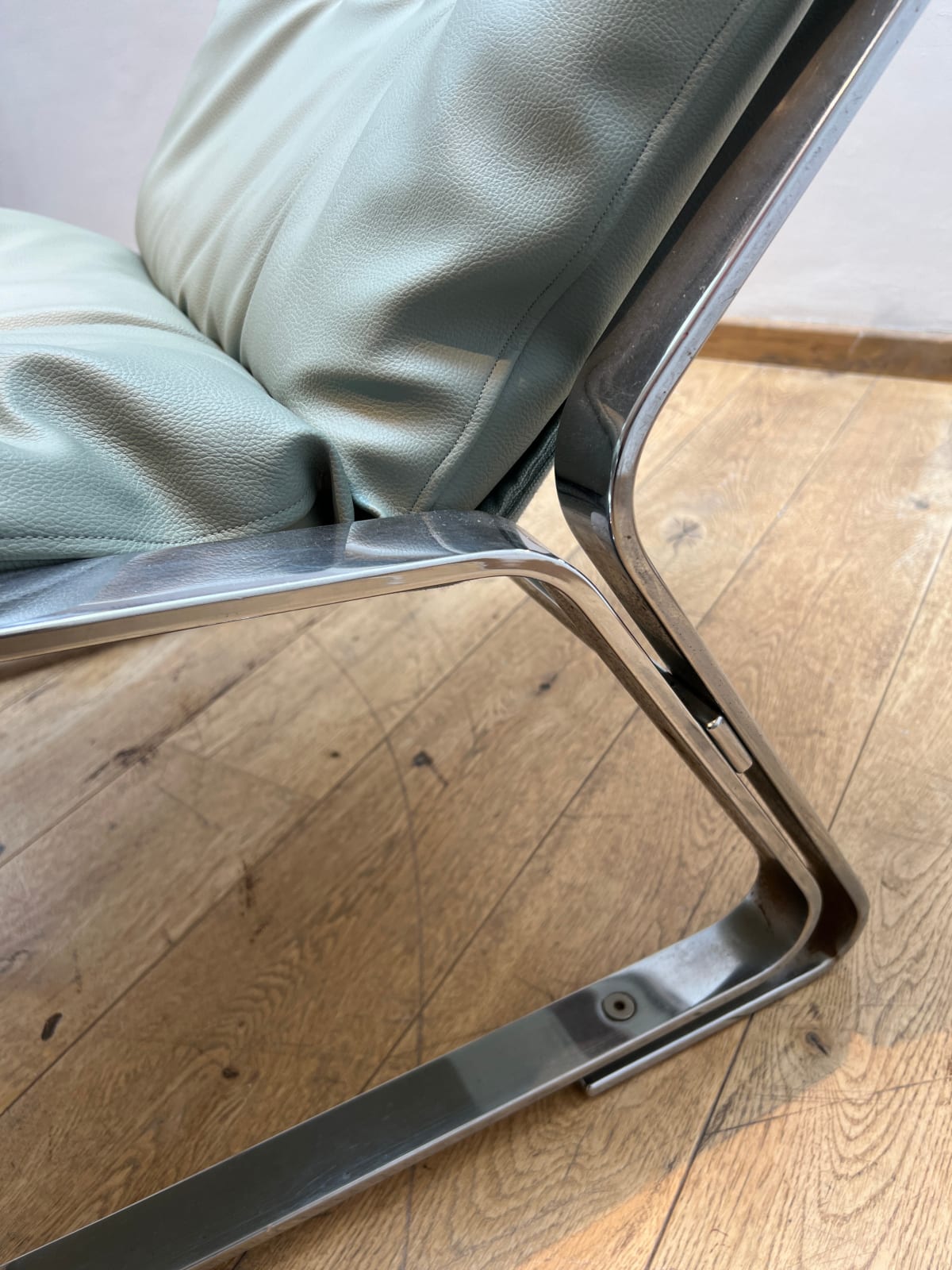 Attributed to Elsa and Nordahl Solheim, Pair of Easy Chairs and Footstools, 1970's