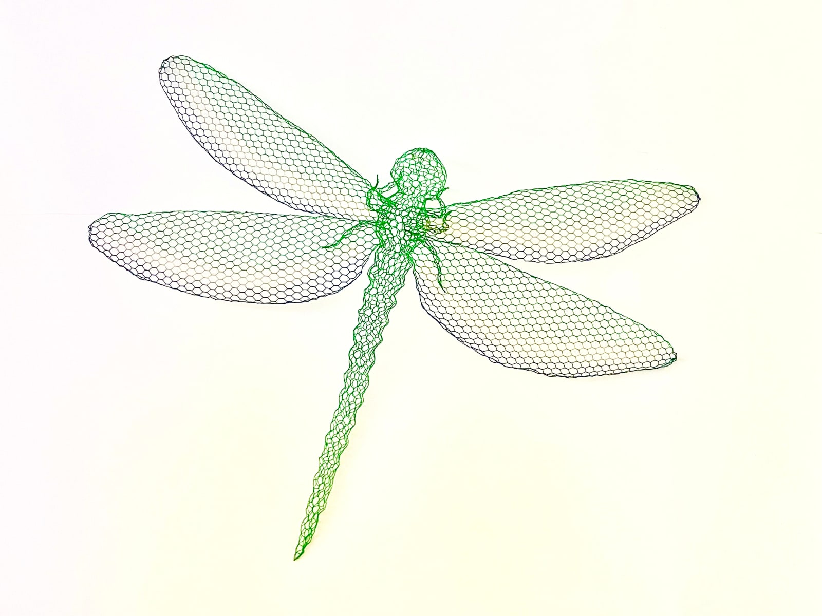 Benedetta Mori Ubaldini, Shimmering Dragonfly Sculpture, 2022