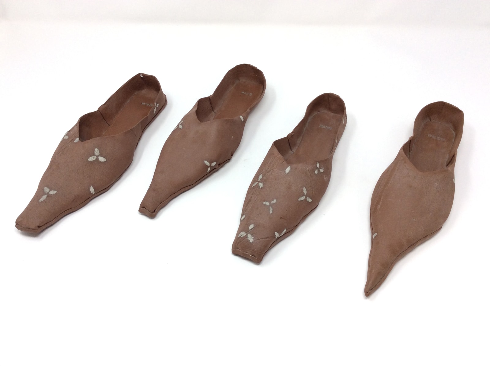 Fiona Wong, Set of Shoe Sculptures 1 - 4, Contemporary