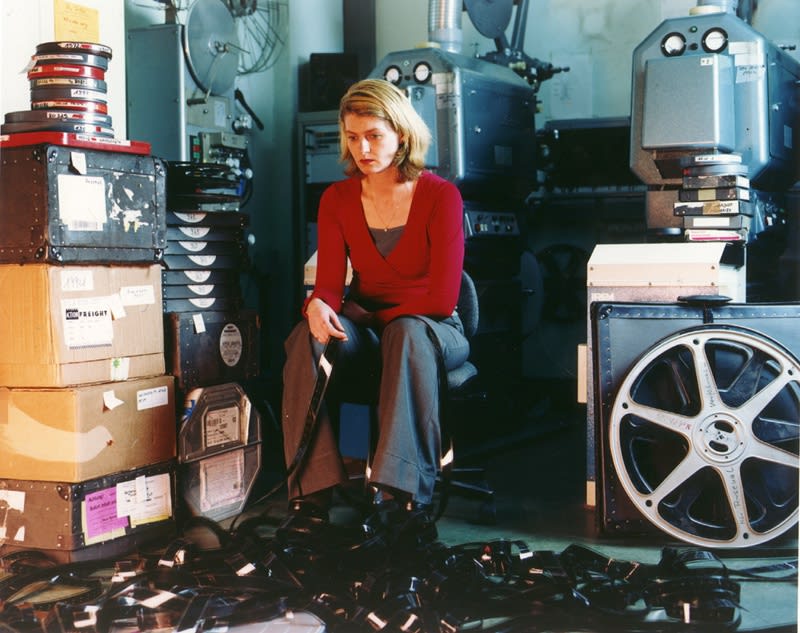 Arsenal, woman with tangled film