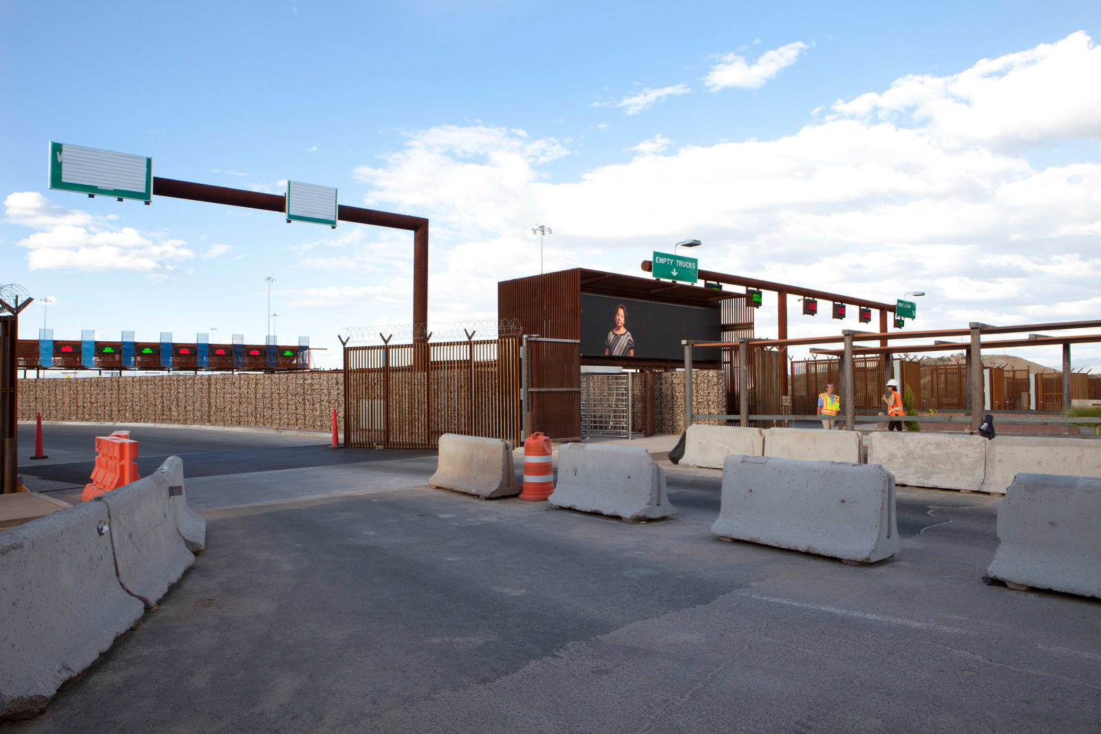 Image of Kimsooja: An Album: Sewing into Borderlines