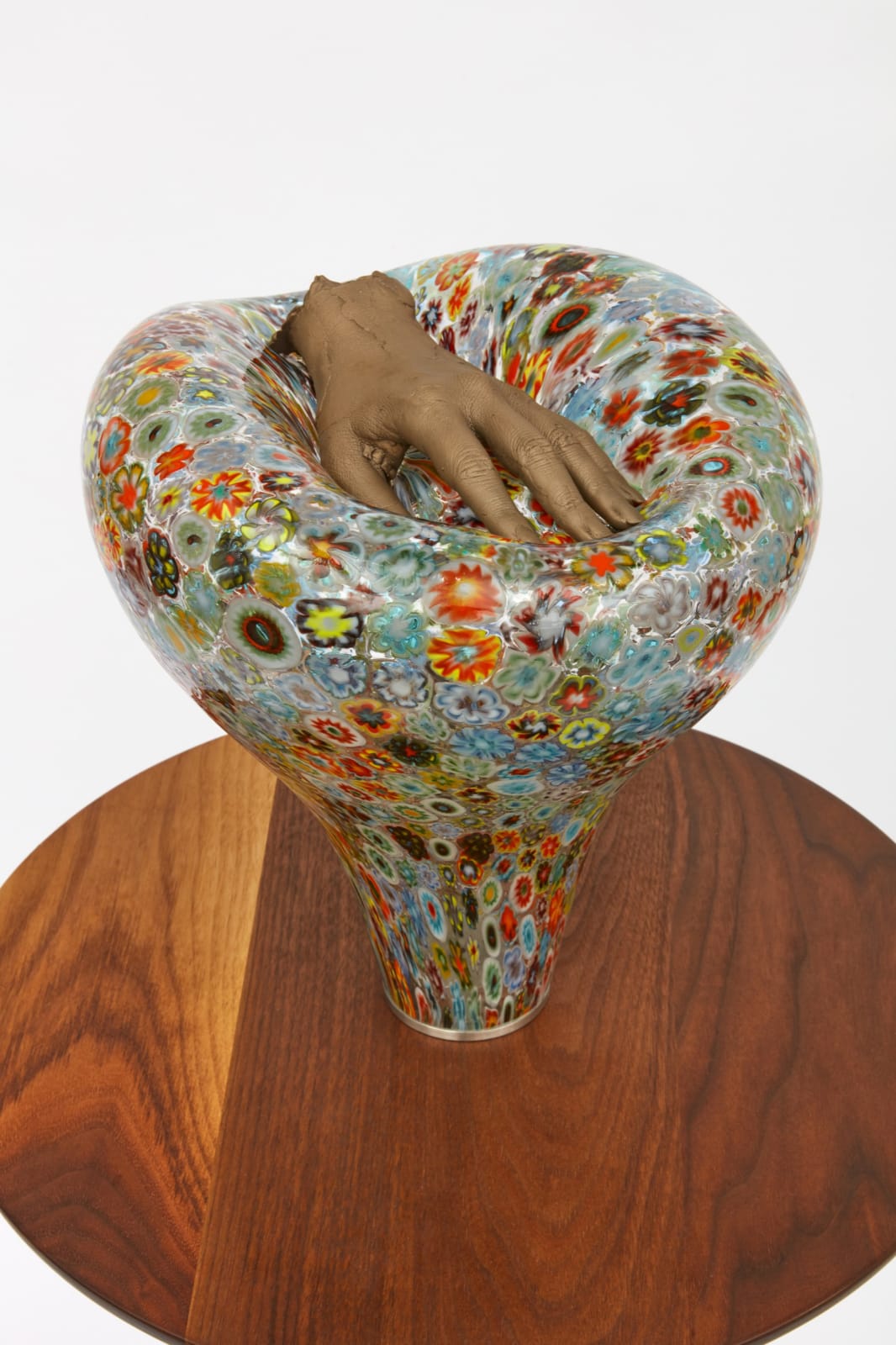 Image of Akashi's sculpture.