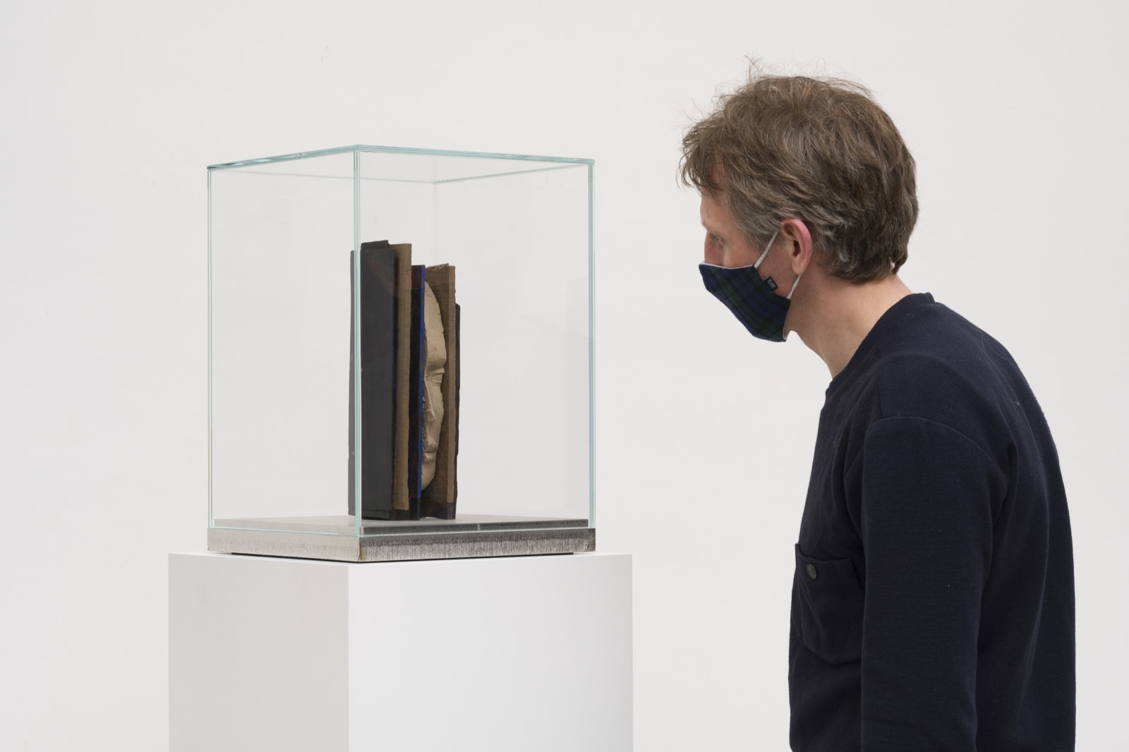 Image of Manders' sculptuer.