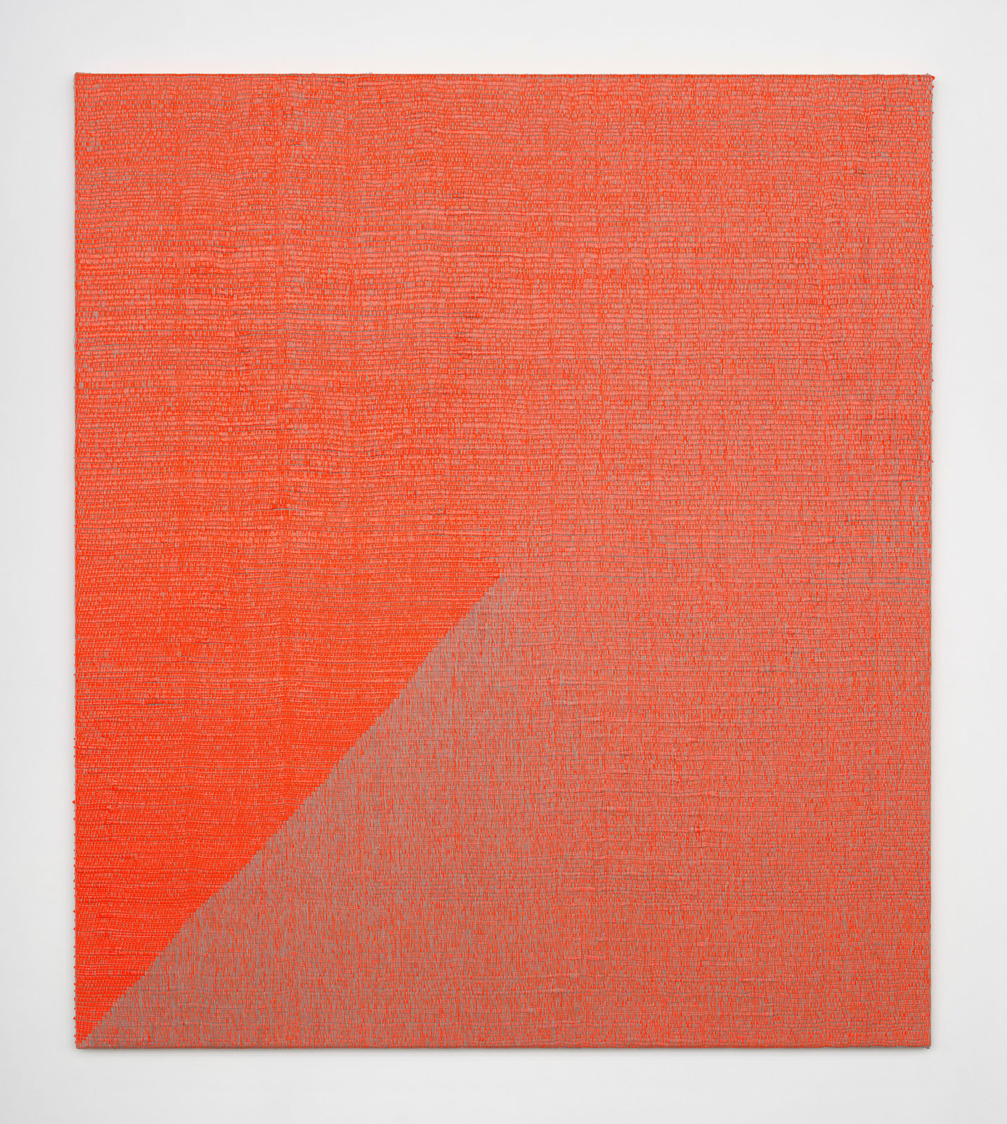 Woven Angle Gradient as Weft, Fluorescent Orange (225°)