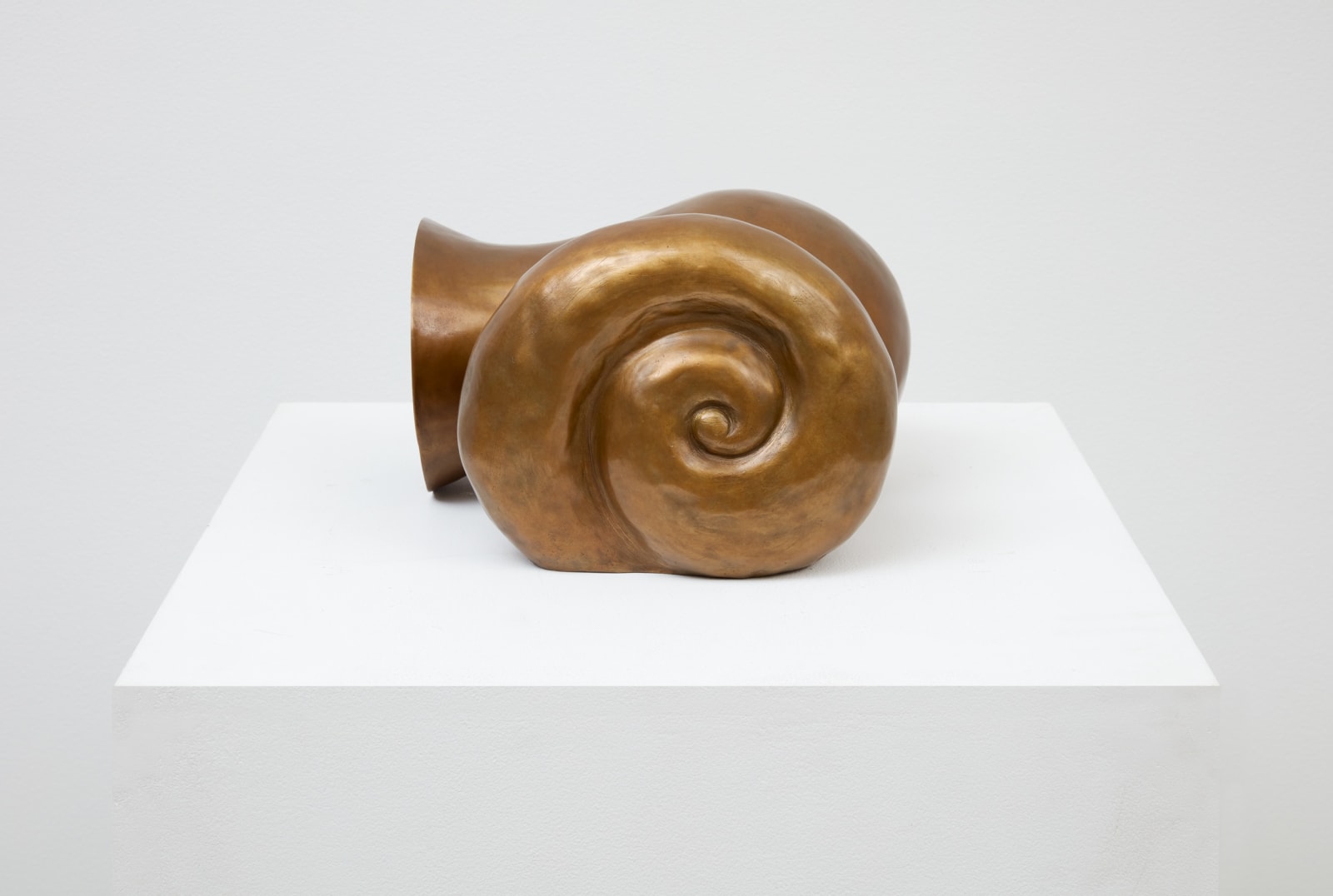 Image of bronze sculpture.