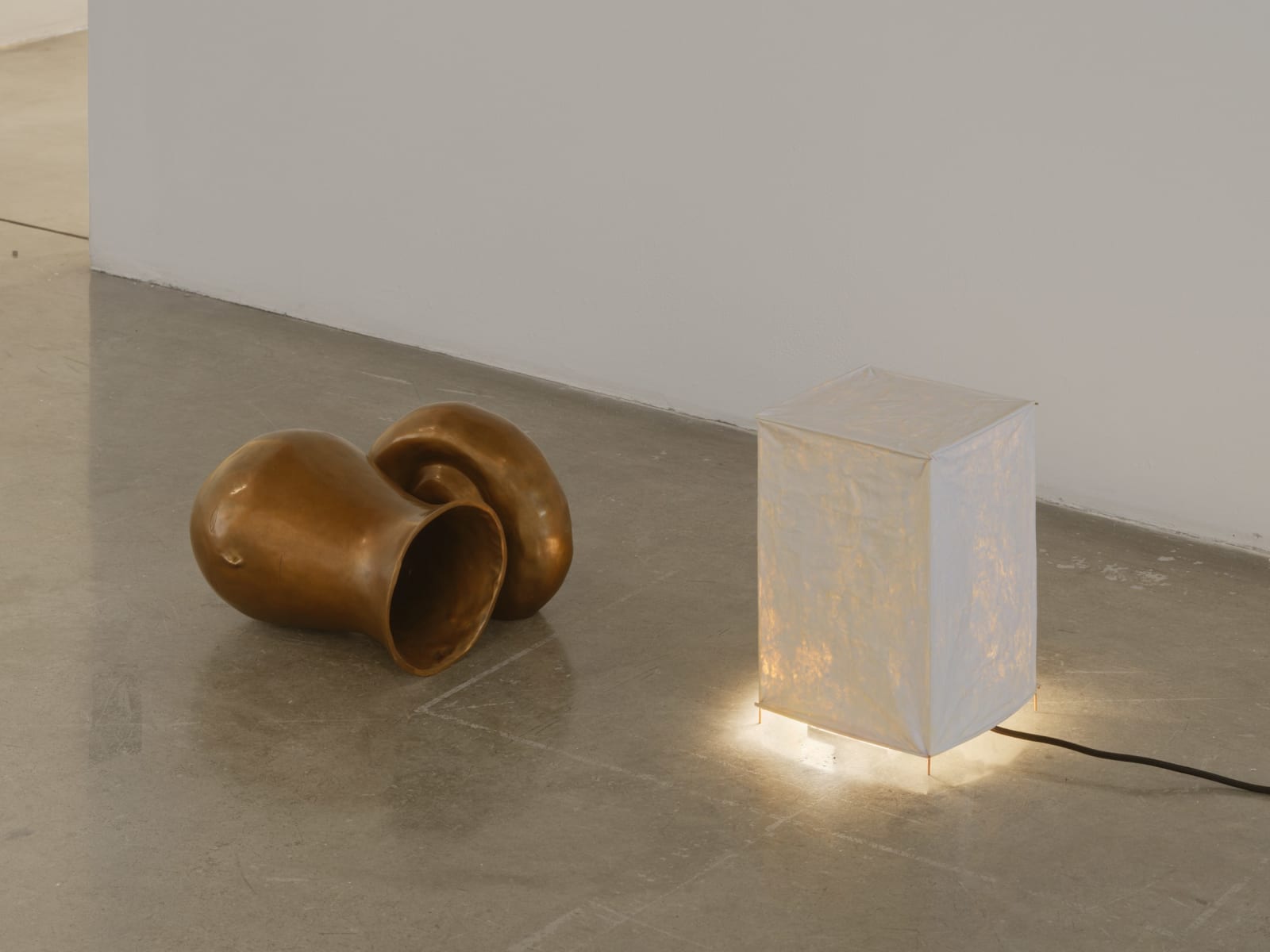 Image of bronze sculpture.