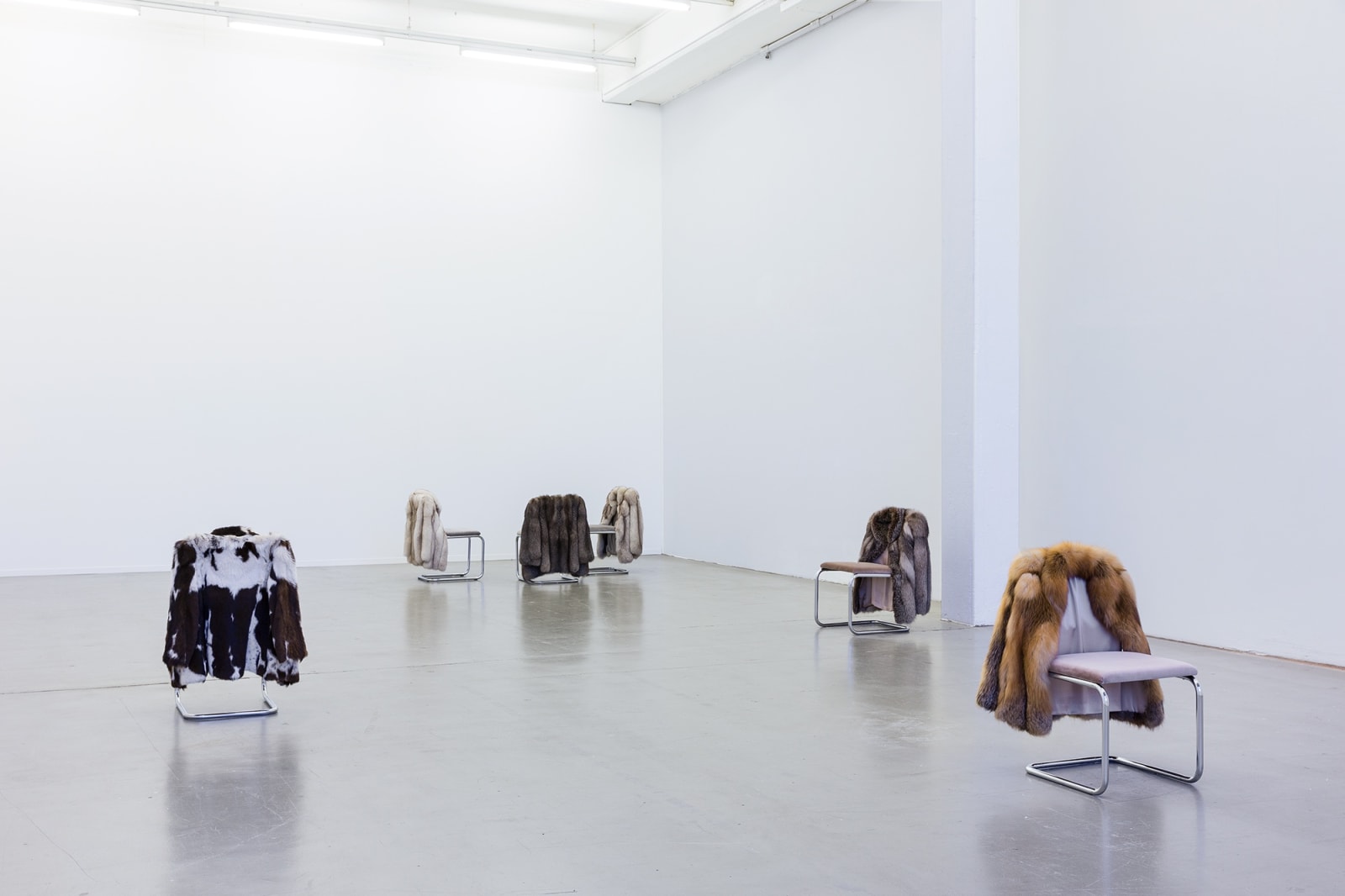 Installation view, WOMEN BETWEEN BUILDINGS, Kunstverein in Hamburg