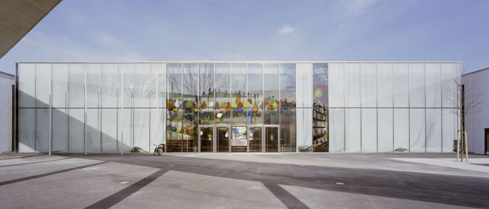 Sabine Hornig, School Window, 2005