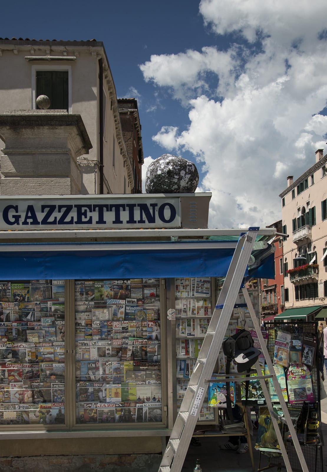 Triple Point (Compass), Il Gazzettino via Garibaldi