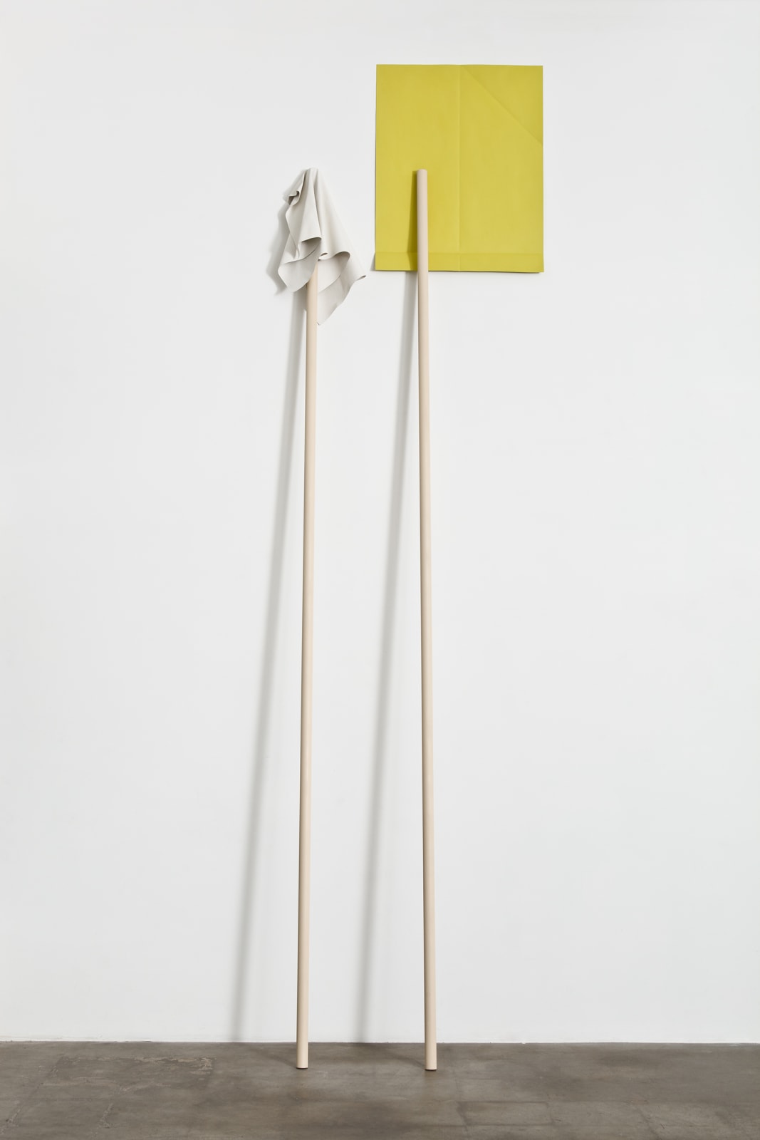 Pale Stilts
