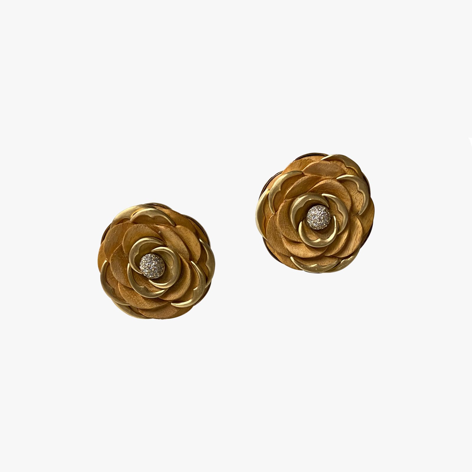 Silvia Furmanovich, Carnelia earrings