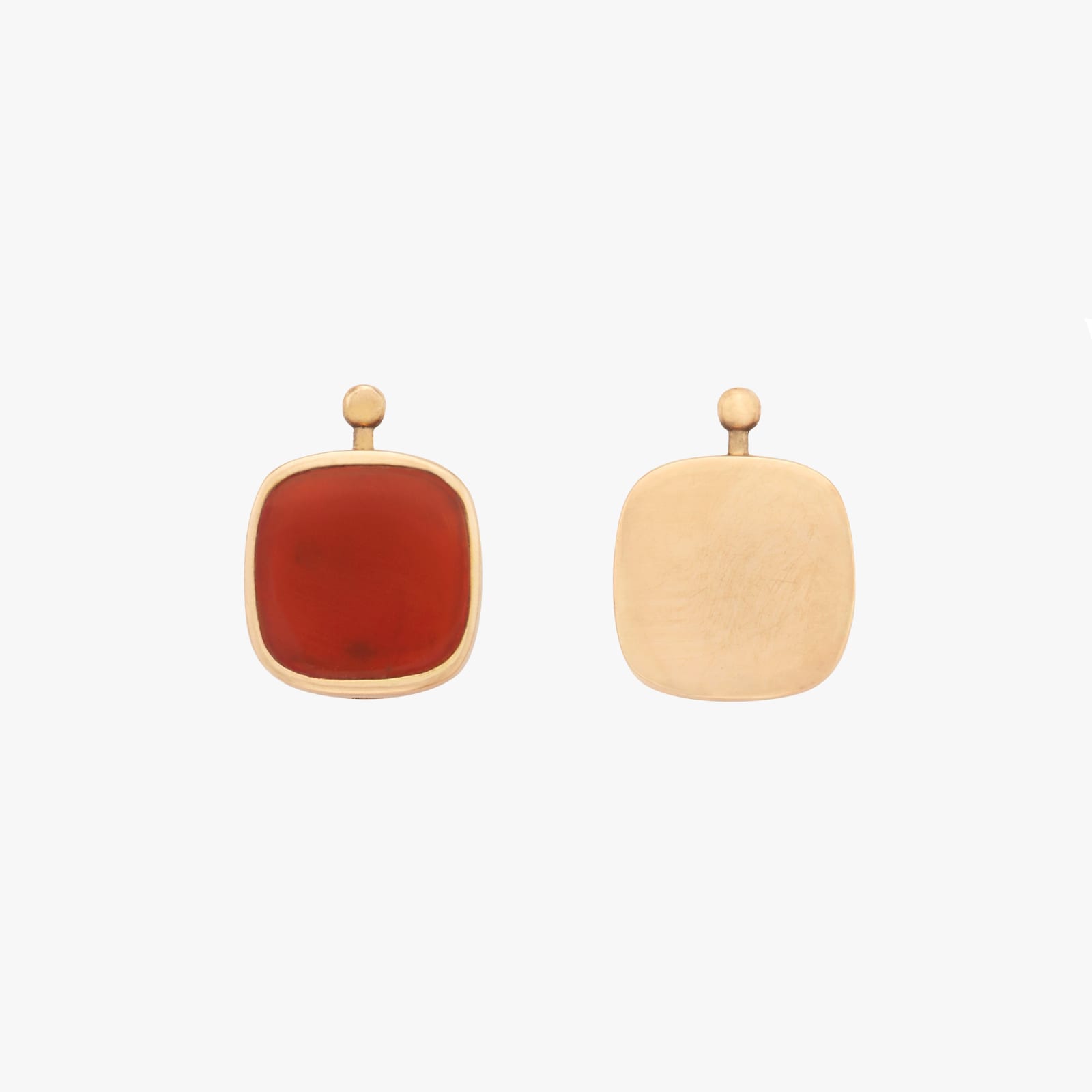 Marla Aaron, Cushion lonzenge with carnelian and gold pair