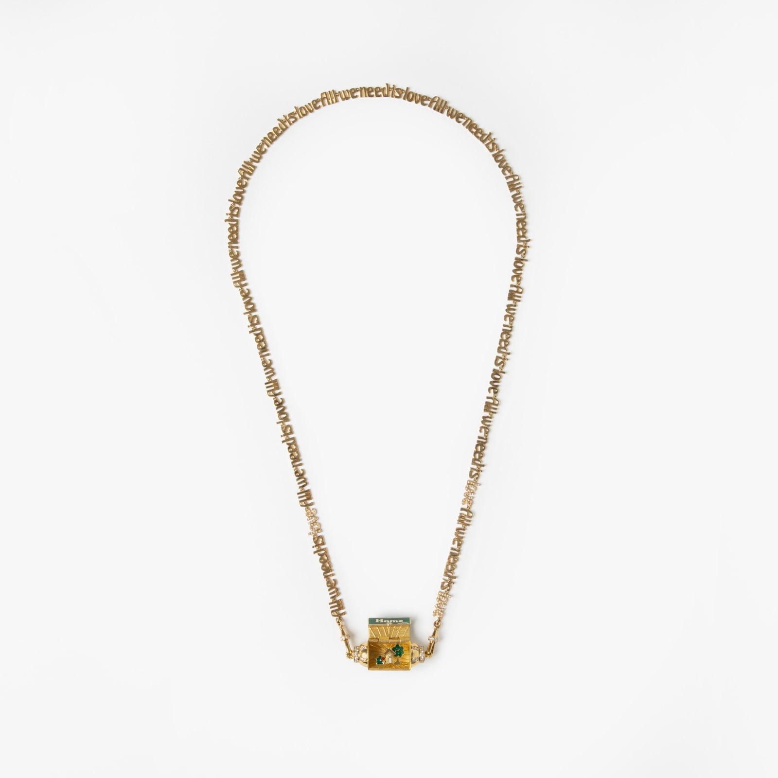 Marie Lichtenberg, All we need is love chain