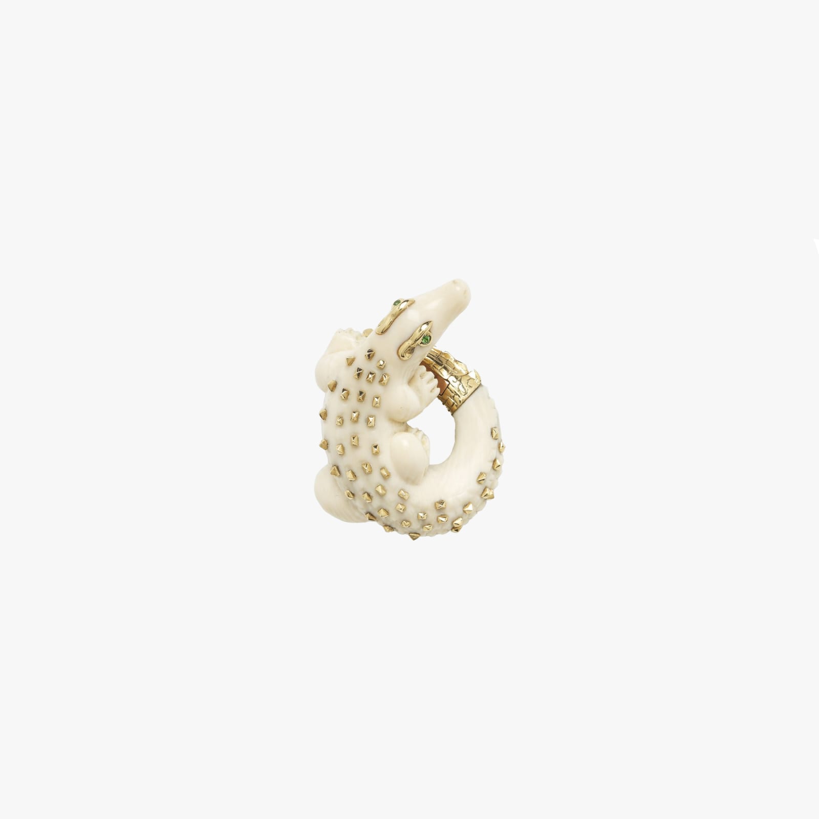 Bibi Van Der Velden, Alligator twist mammoth earring