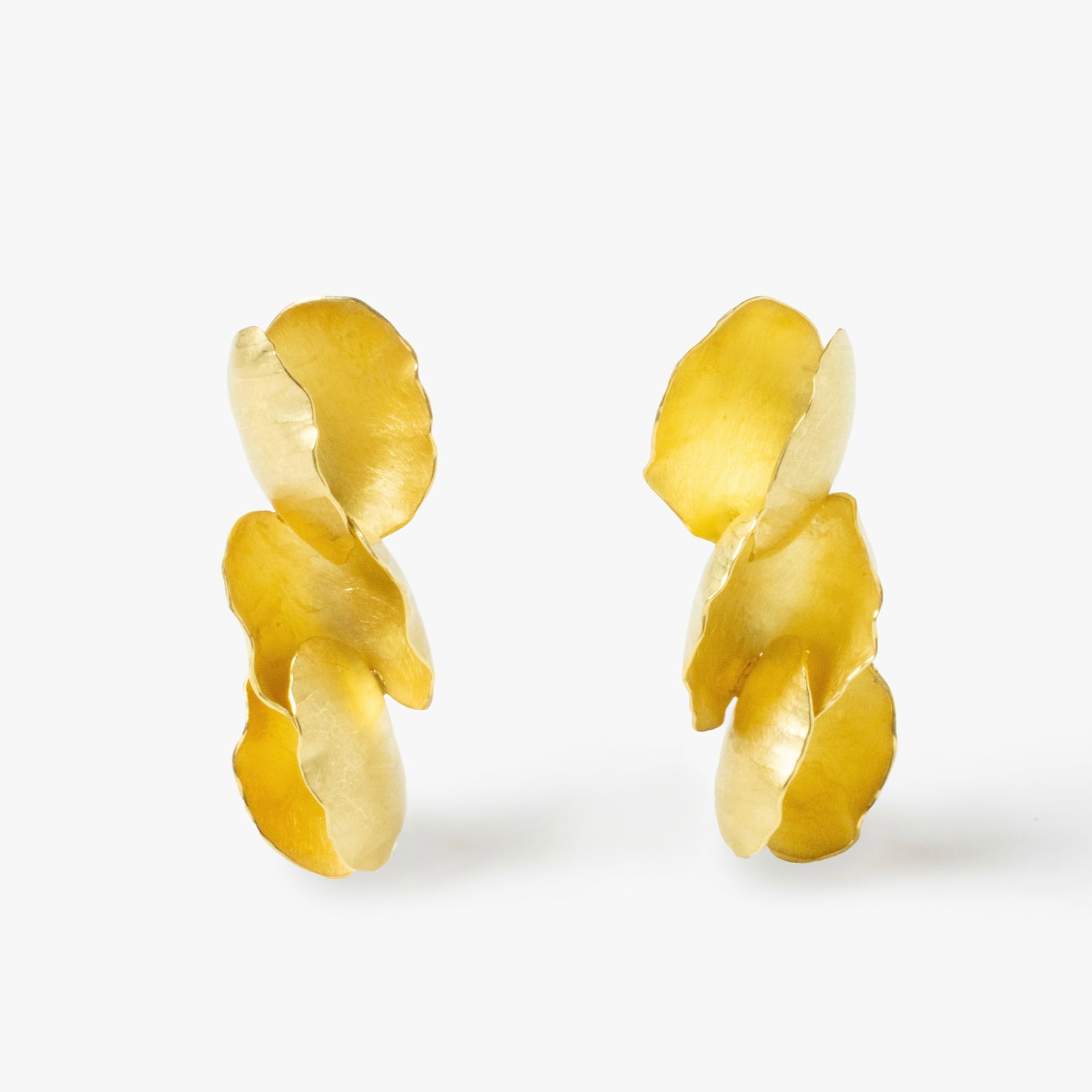 Kayo Saito, Three element blossom earrings