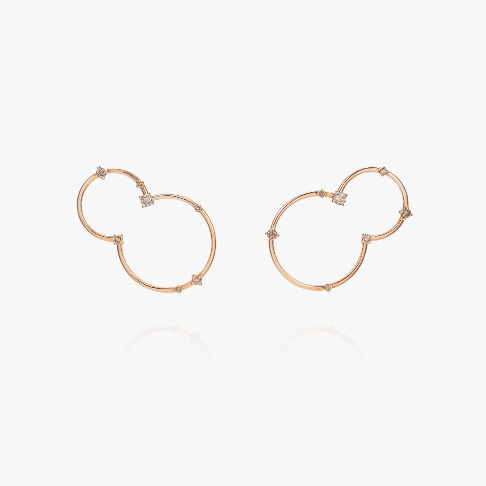 Fernando Jorge, Acrobat lobe earrings