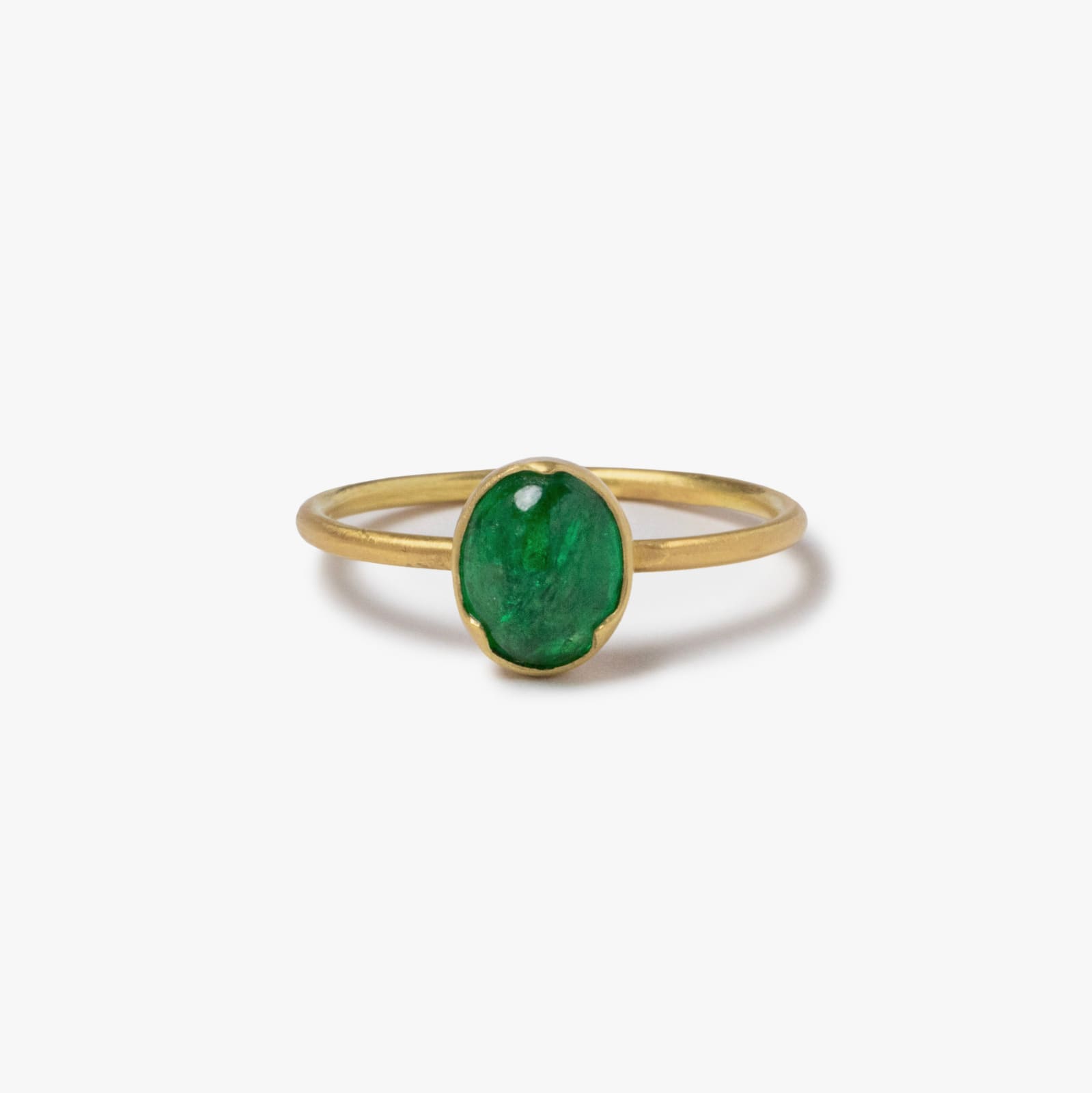 Gabriella Kiss, Oval tsavorite