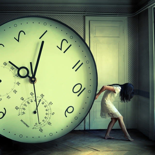 JULIE DE WAROQUIER, The Weight of Time, 2012