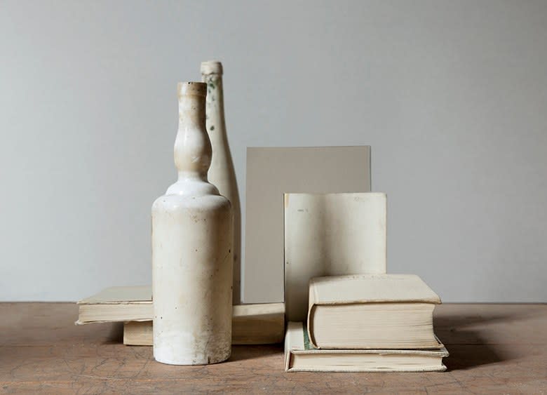 Mary Ellen Bartley, Two Bottles on Left (Morandi's Books), 2022