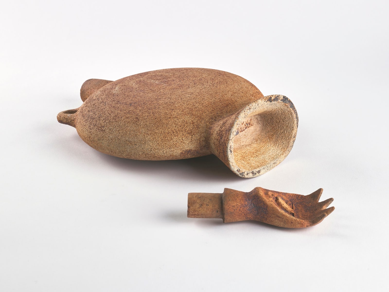 Waistel Cooper, Large moon-flask with figure-head stopper, 1960s-1970