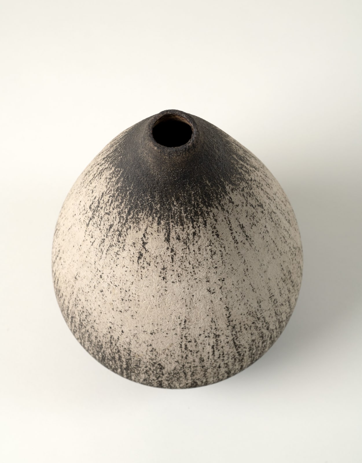 Waistel Cooper, Teardrop-shape vase , 1960s