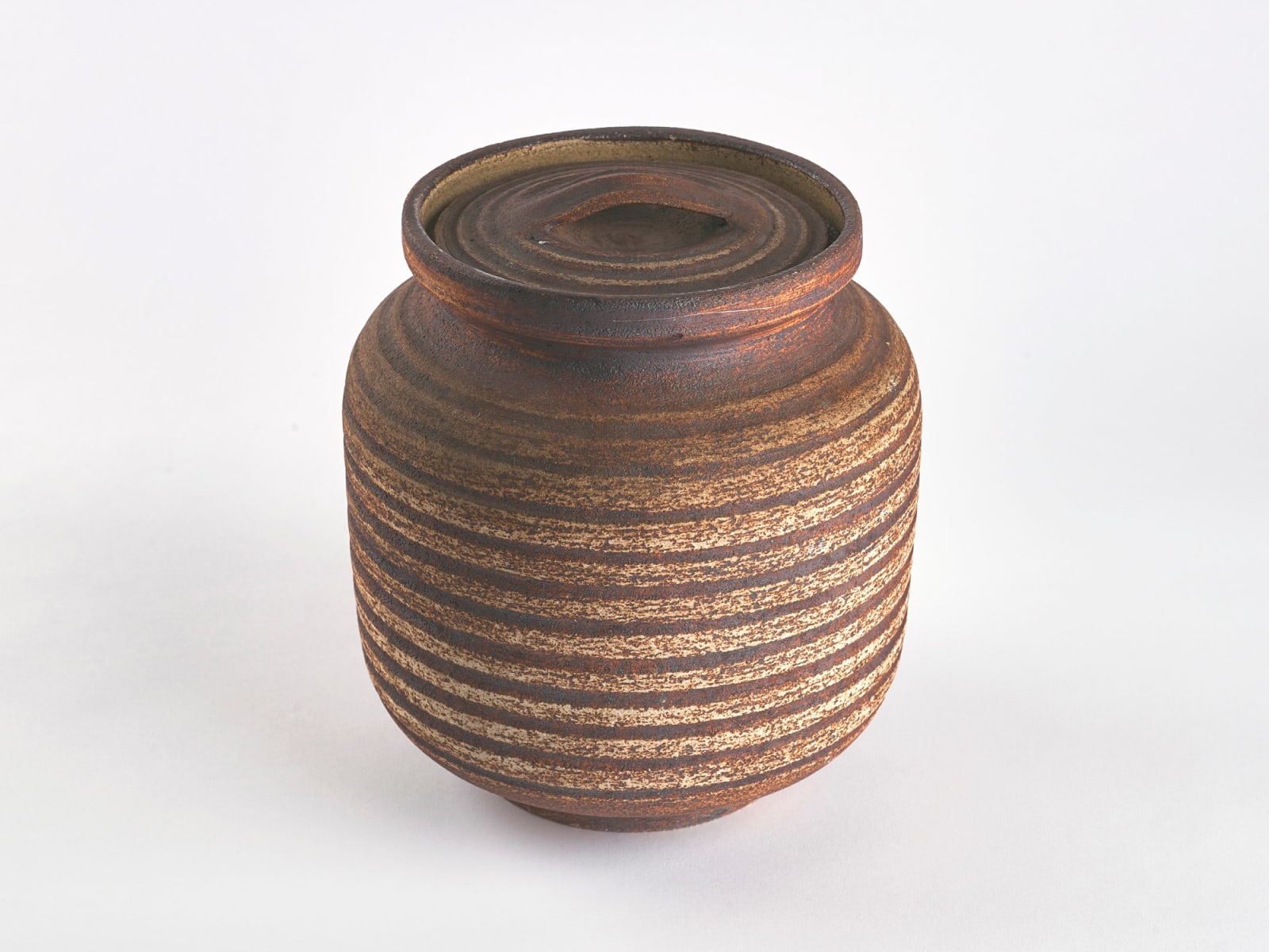 Waistel Cooper, Lidded barrel jar, 1970s