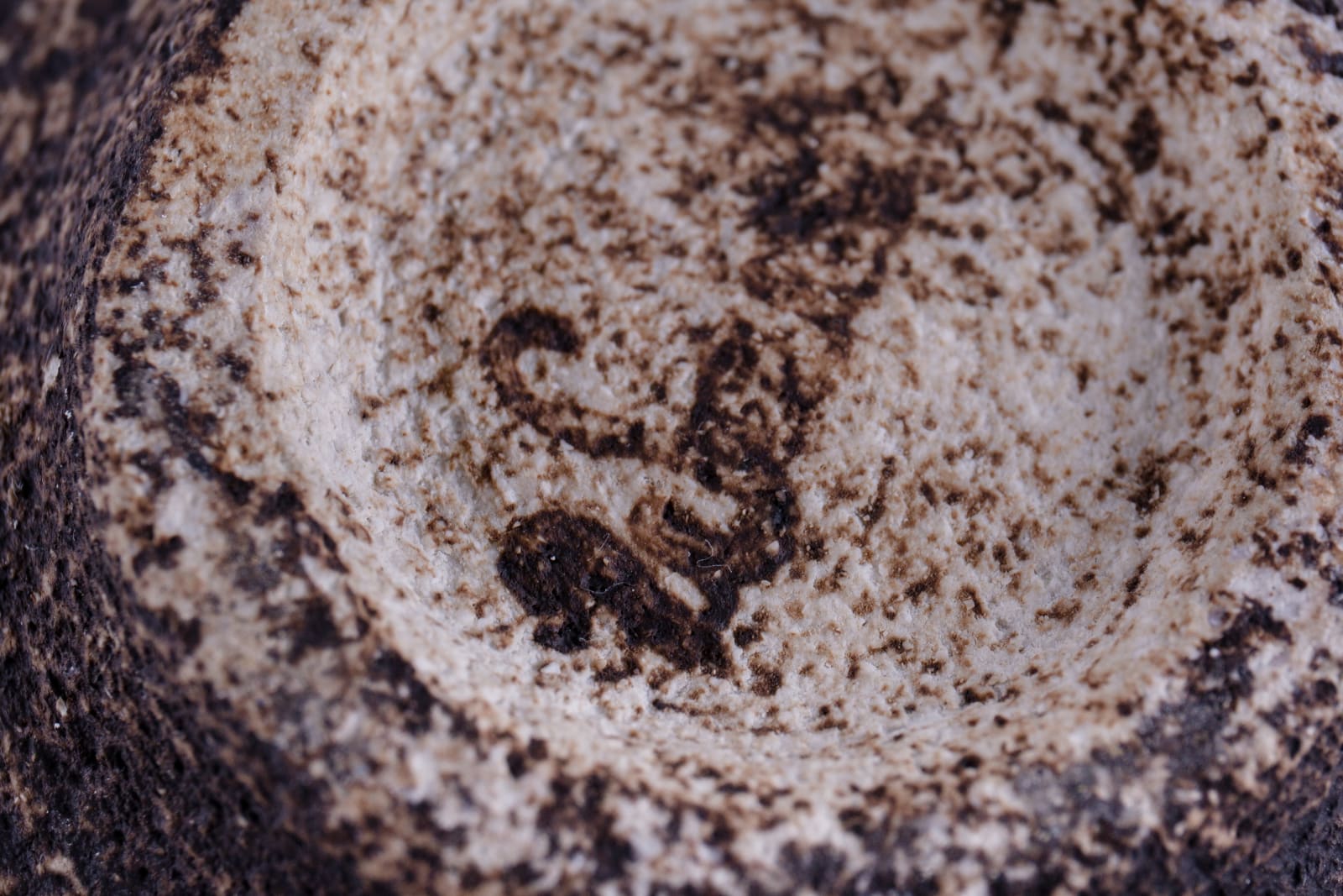 Waistel Cooper, Ovoid 'pebble' vase , 1960s