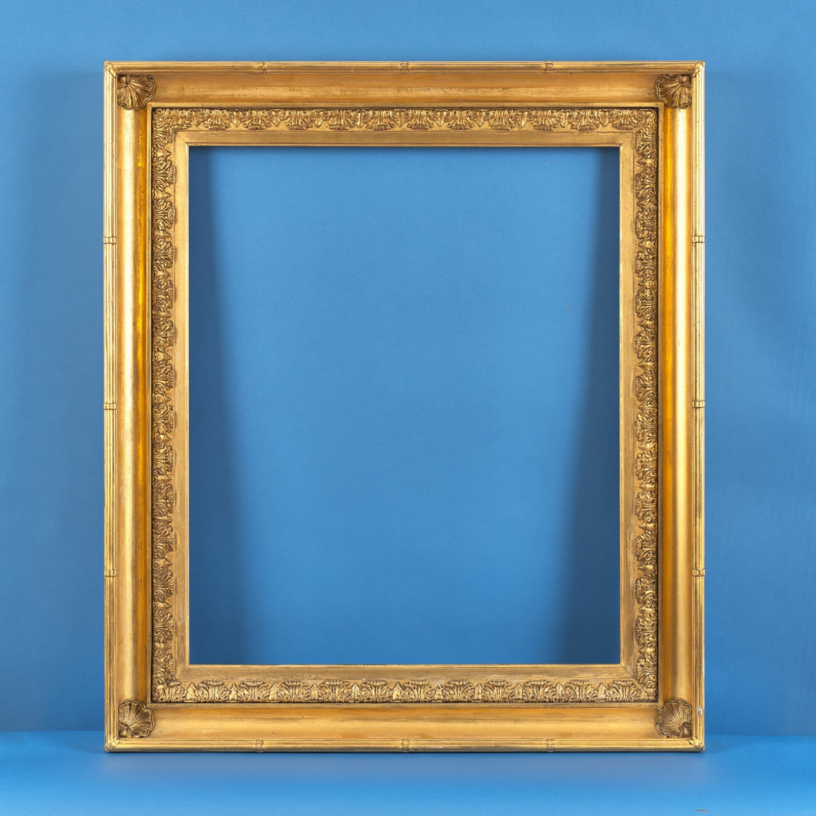 Georgian portrait frame, early 19th century