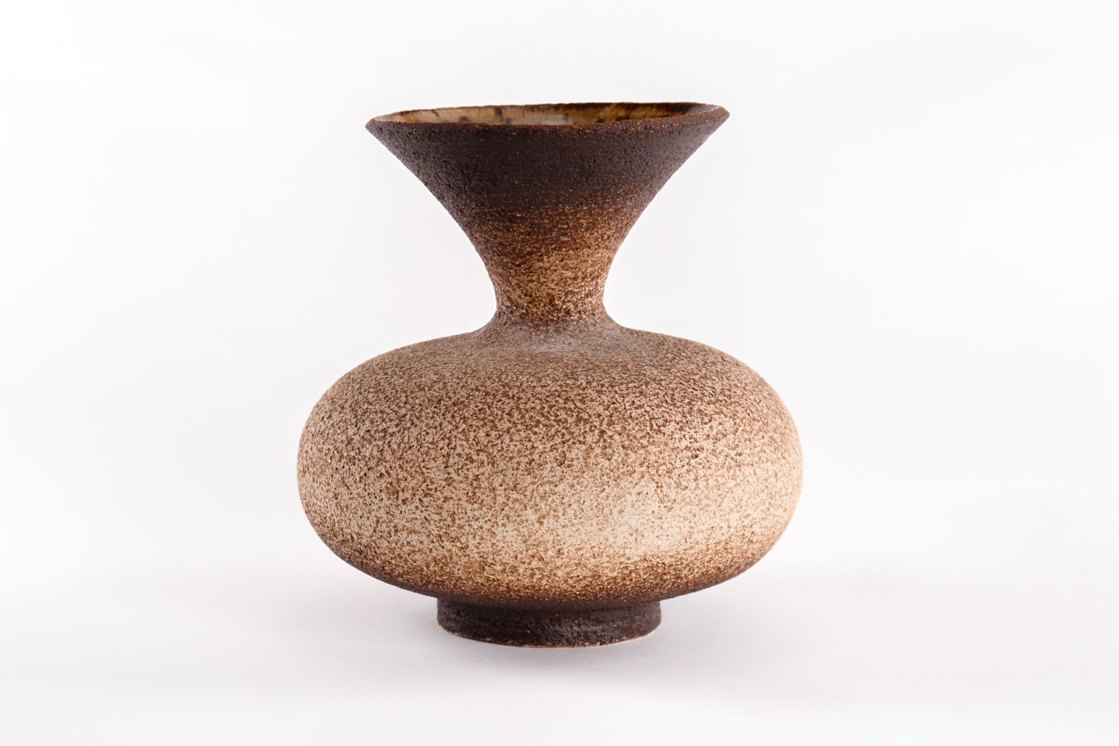Waistel Cooper, Medium sized flared-lip baluster vase, 1960s-1970s
