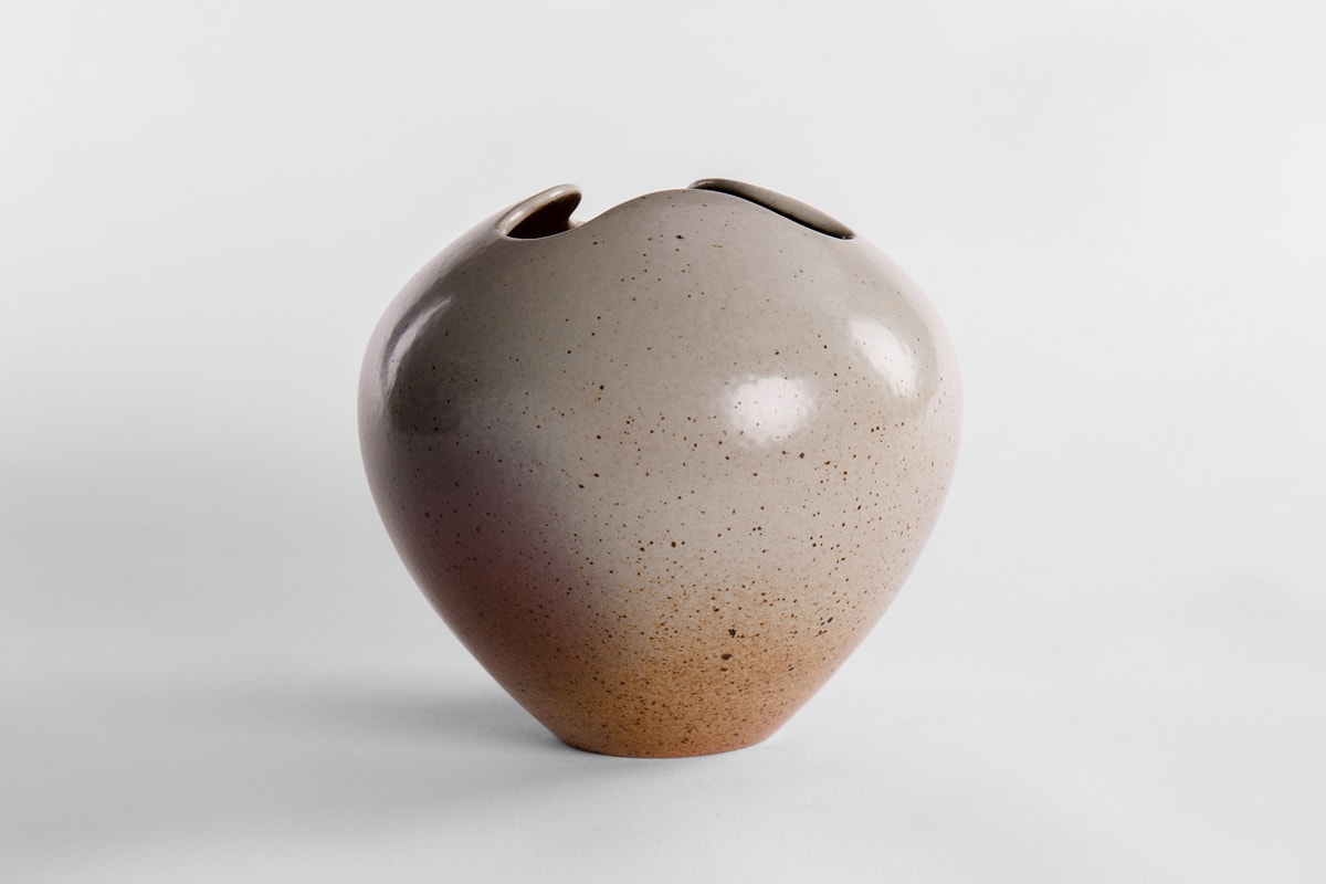 Waistel Cooper, Ovoid trefoil aperture vase, 1950s