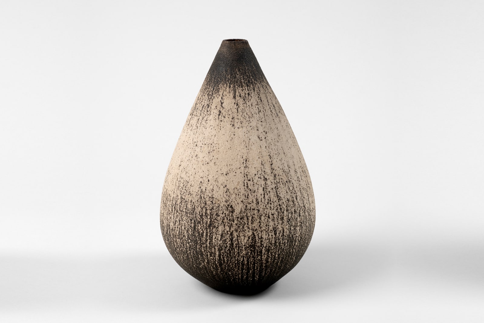 Waistel Cooper, Teardrop-shape vase , 1960s
