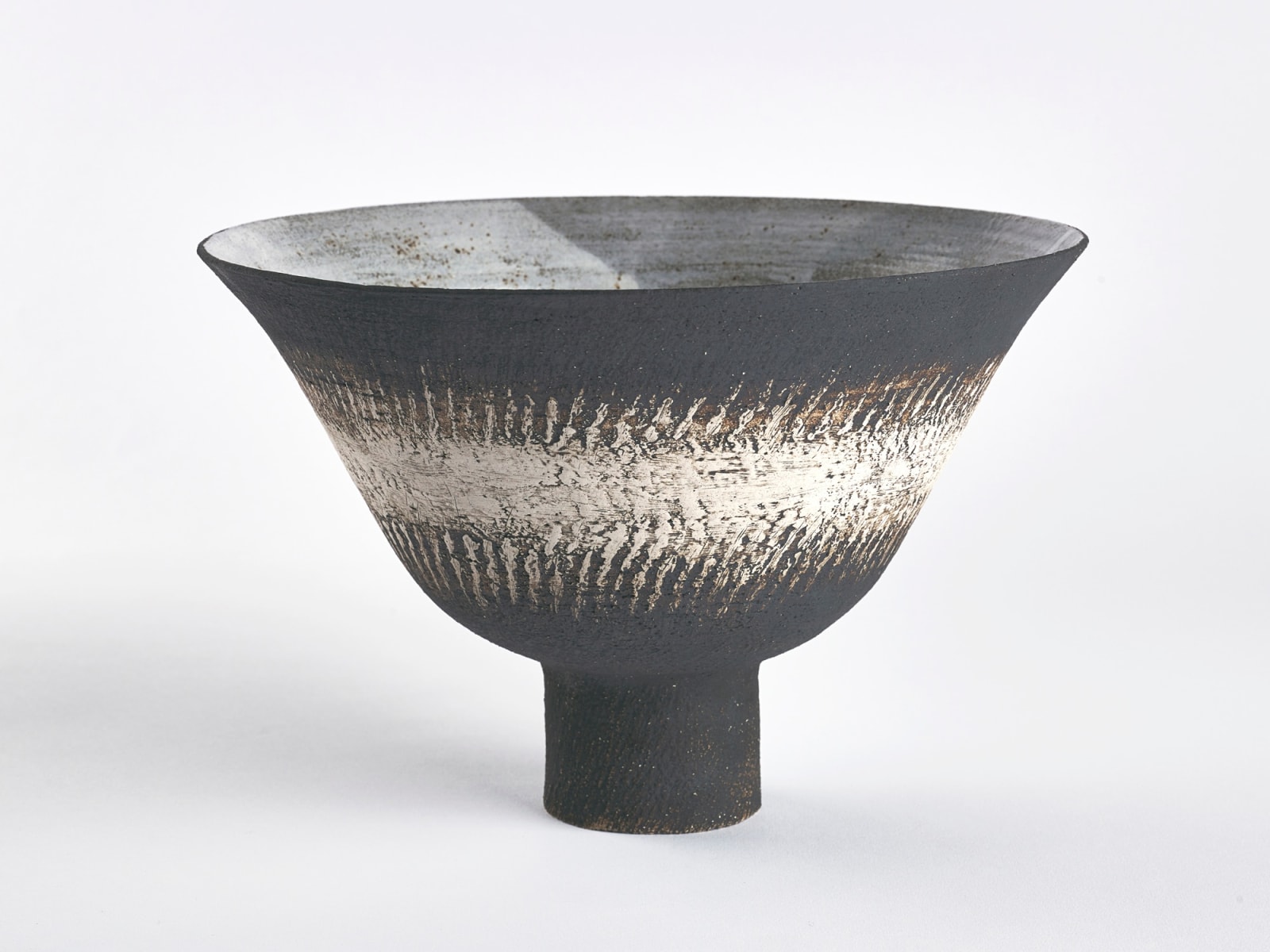 Waistel Cooper, Tall-footed pedestal bowl, c.1992