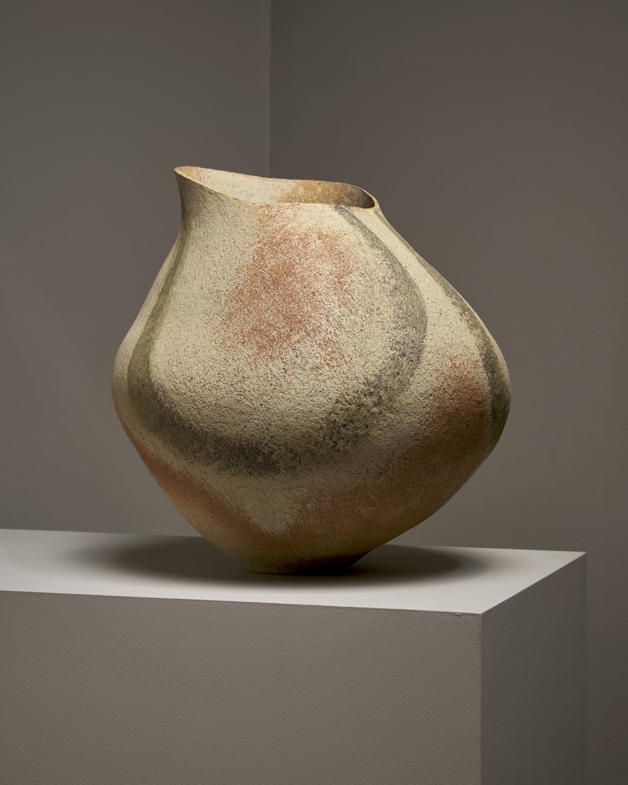 Betty Blandino, Coiled vase