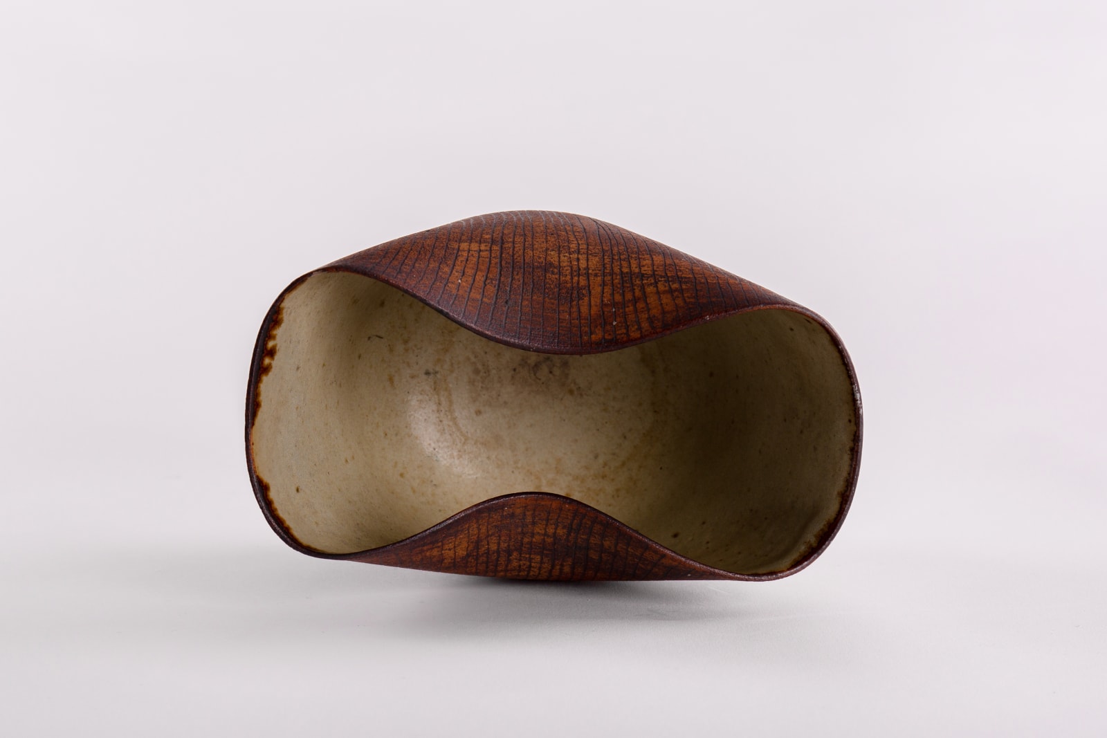 Waistel Cooper, Clam vase, 1960s